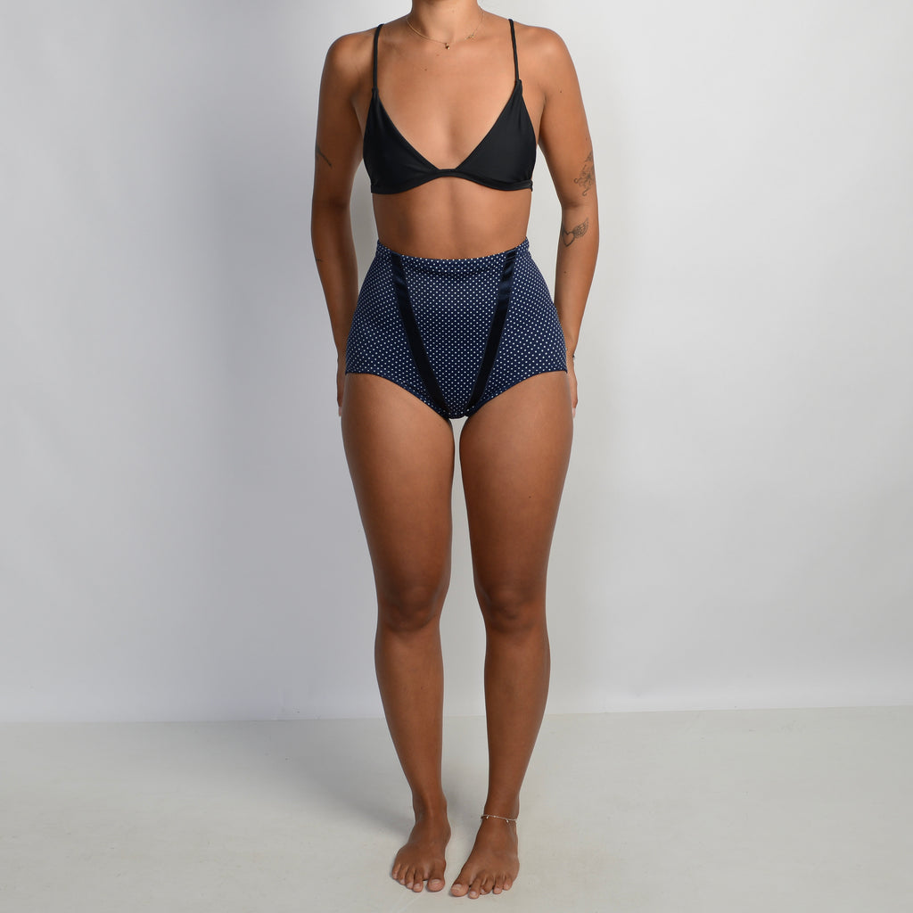 NAVY POLKA DOT BRIEFS