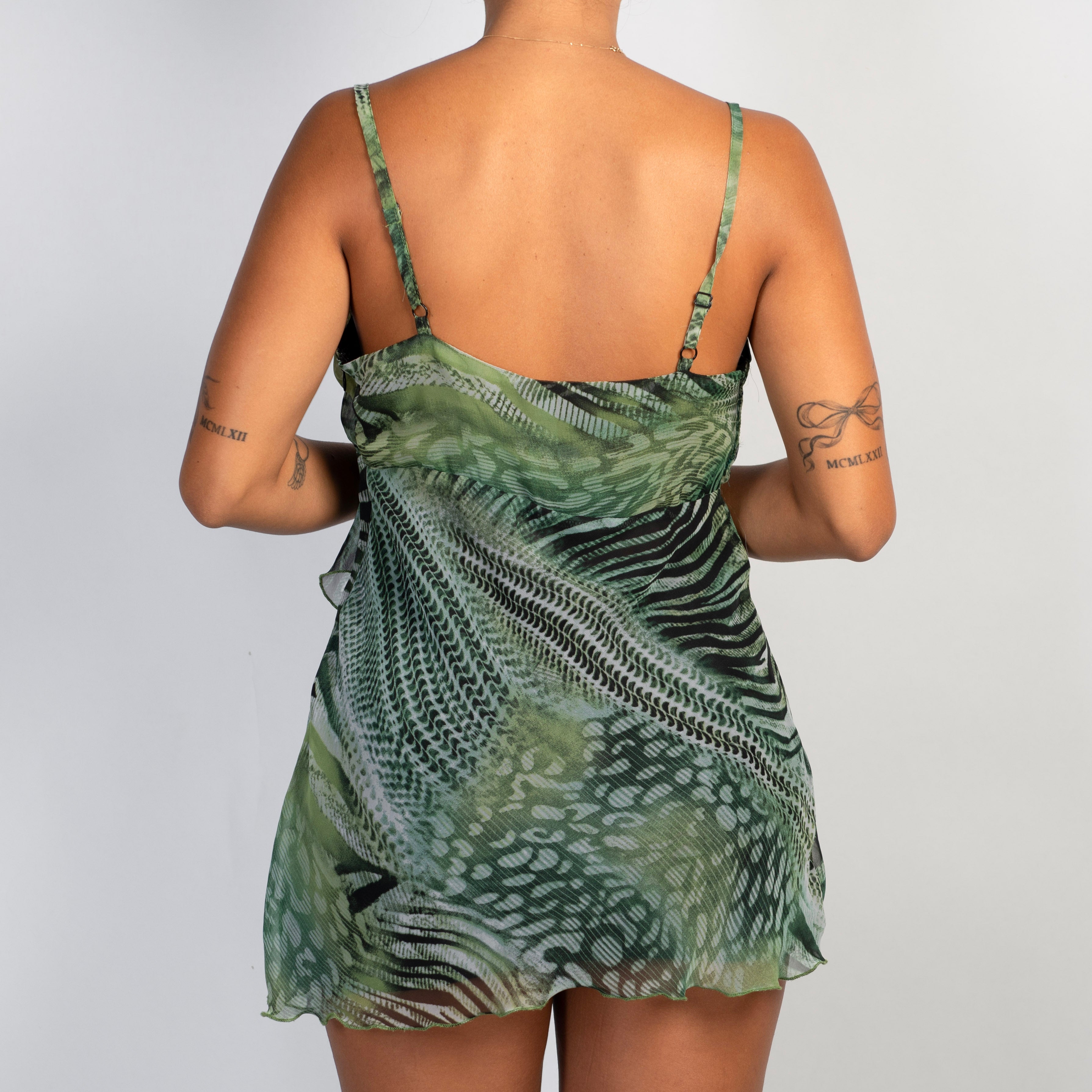 GREEN PATTERN RUFFLE TOP