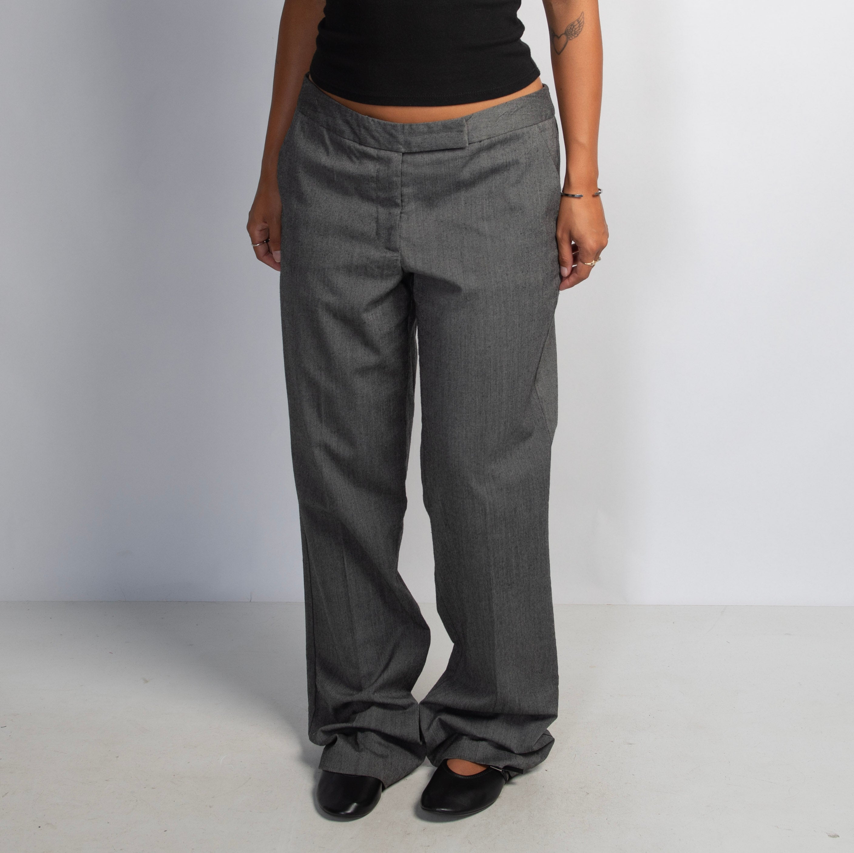 GREY RELAXED TROUSERS