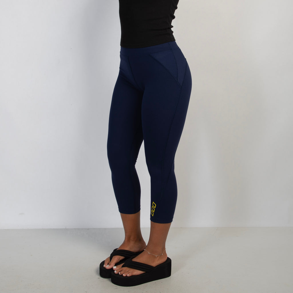 NAVY CAPRI TIGHTS
