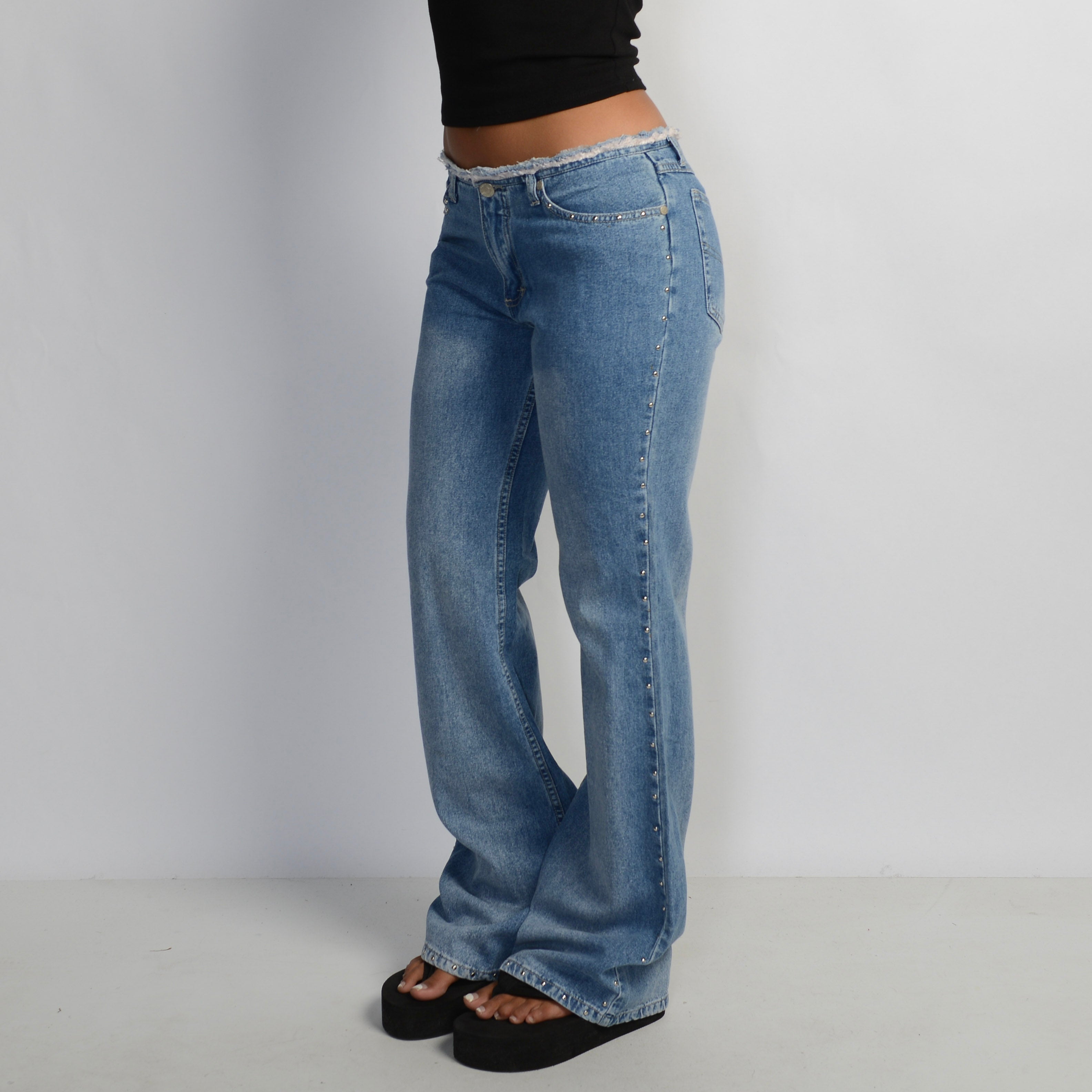 DENIM STUDDED FLARE JEANS