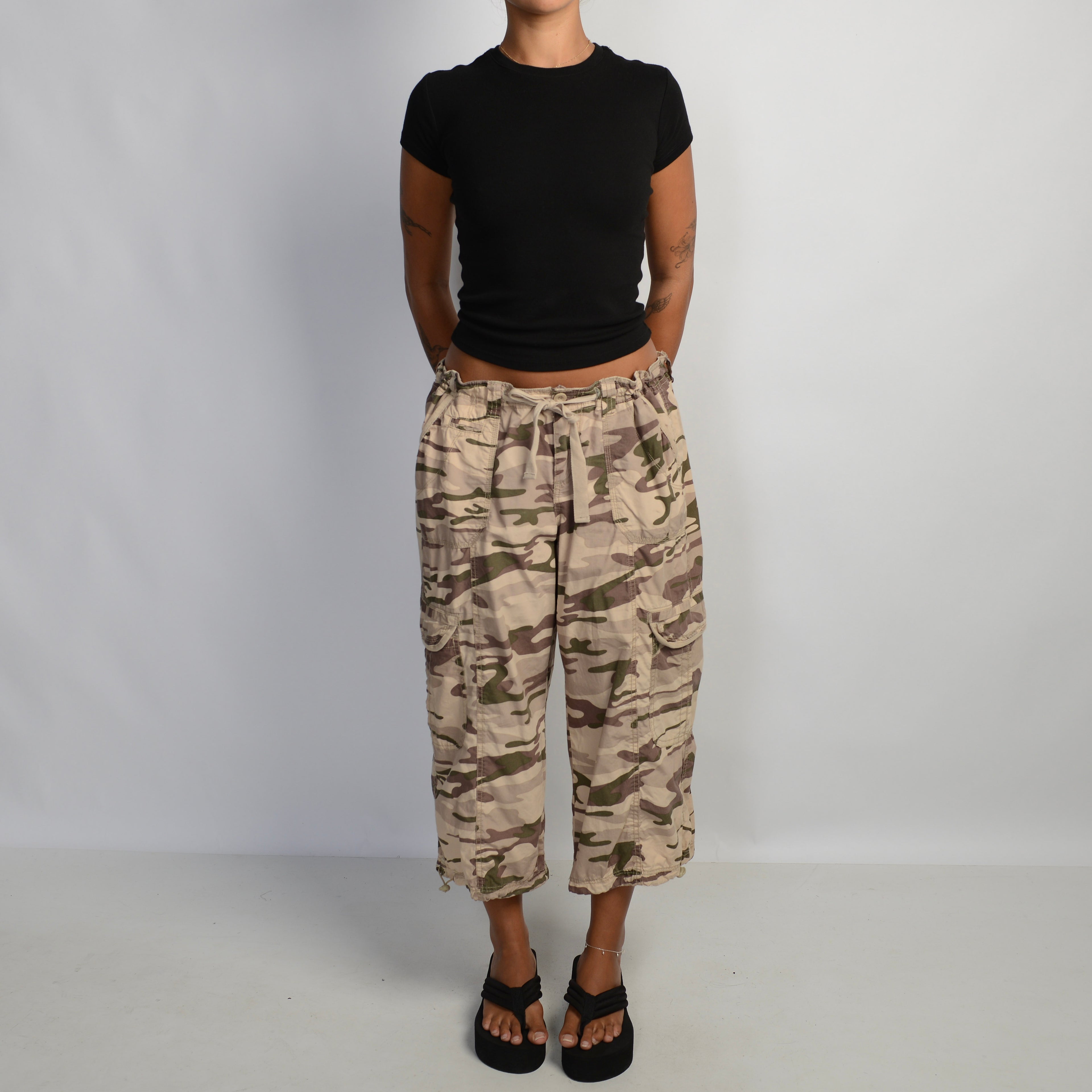 BROWN CAMOUFLAGE CROP PANTS