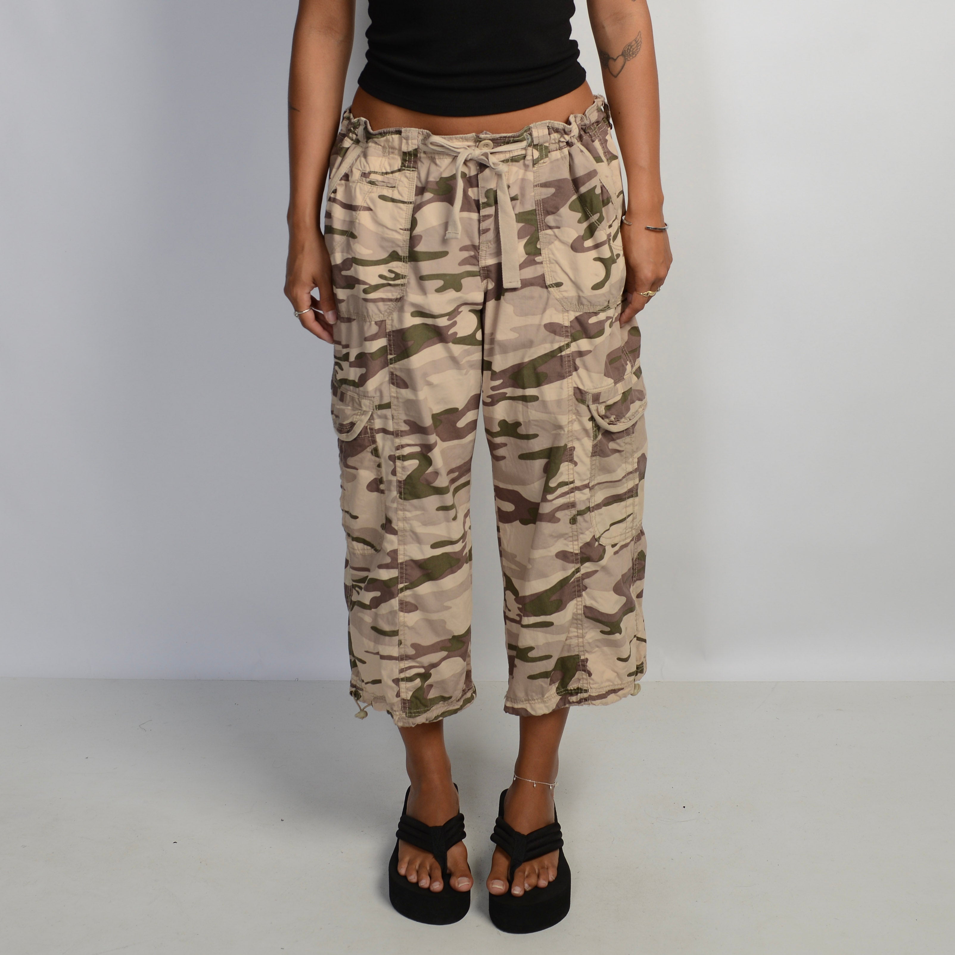 BROWN CAMOUFLAGE CROP PANTS