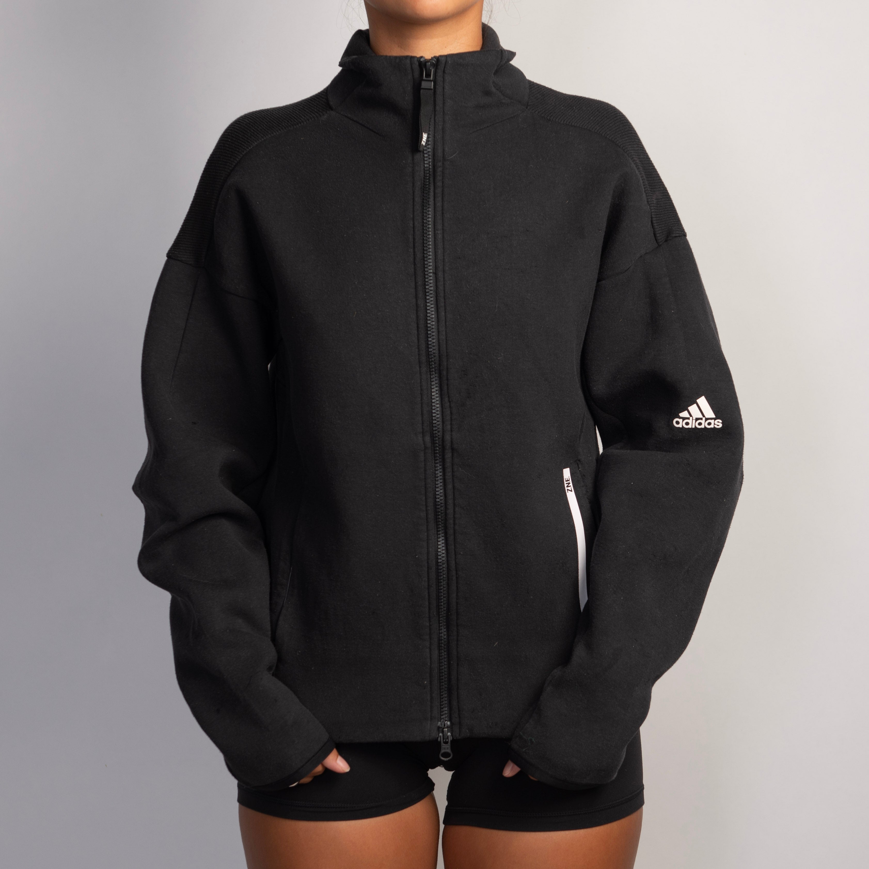 BLACK ZIP JACKET