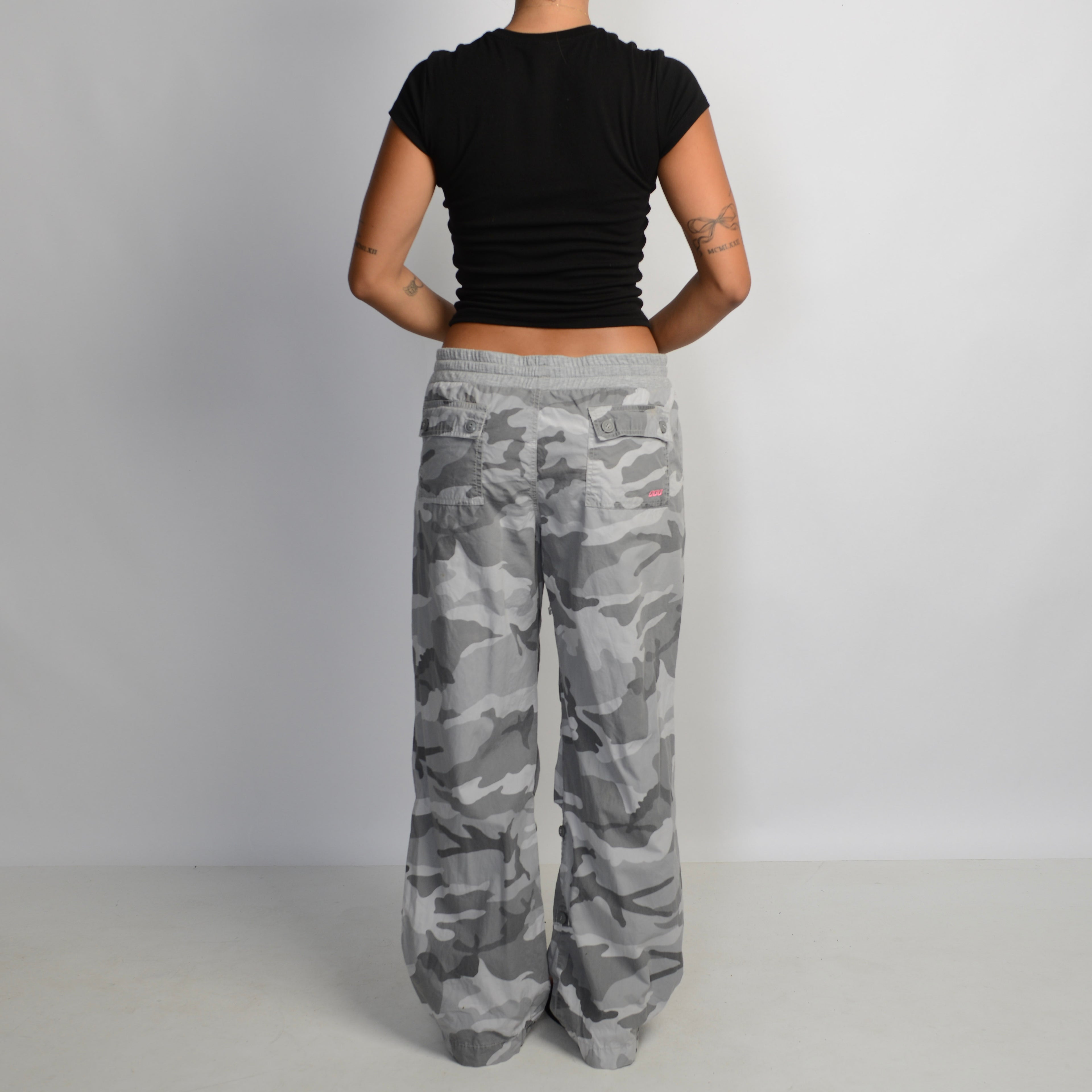 GREY CAMOUFLAGE CARGO PANTS
