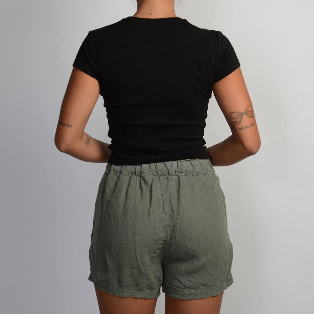 KHAKI LINEN SHORTS