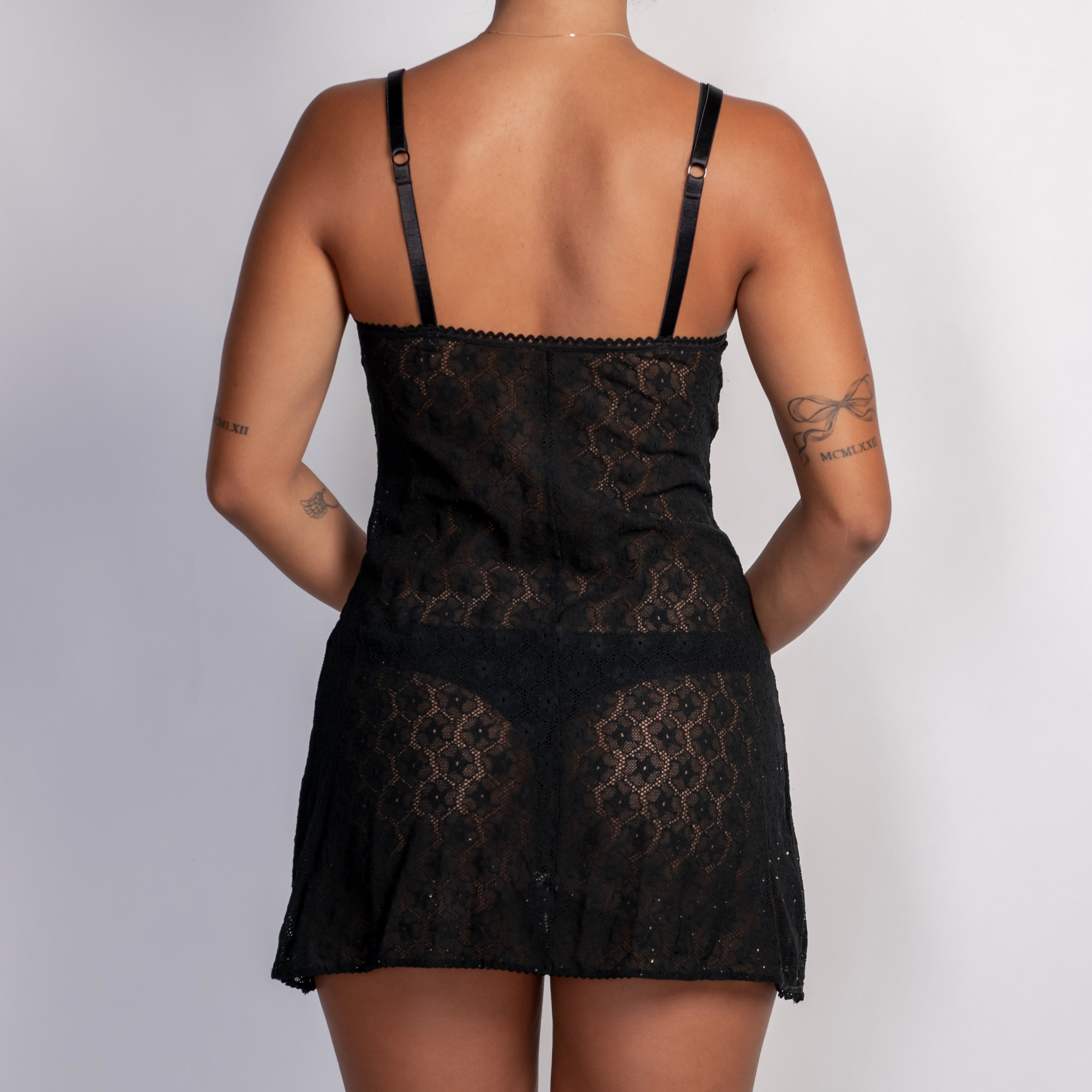 BLACK LACE A LINE DRESS