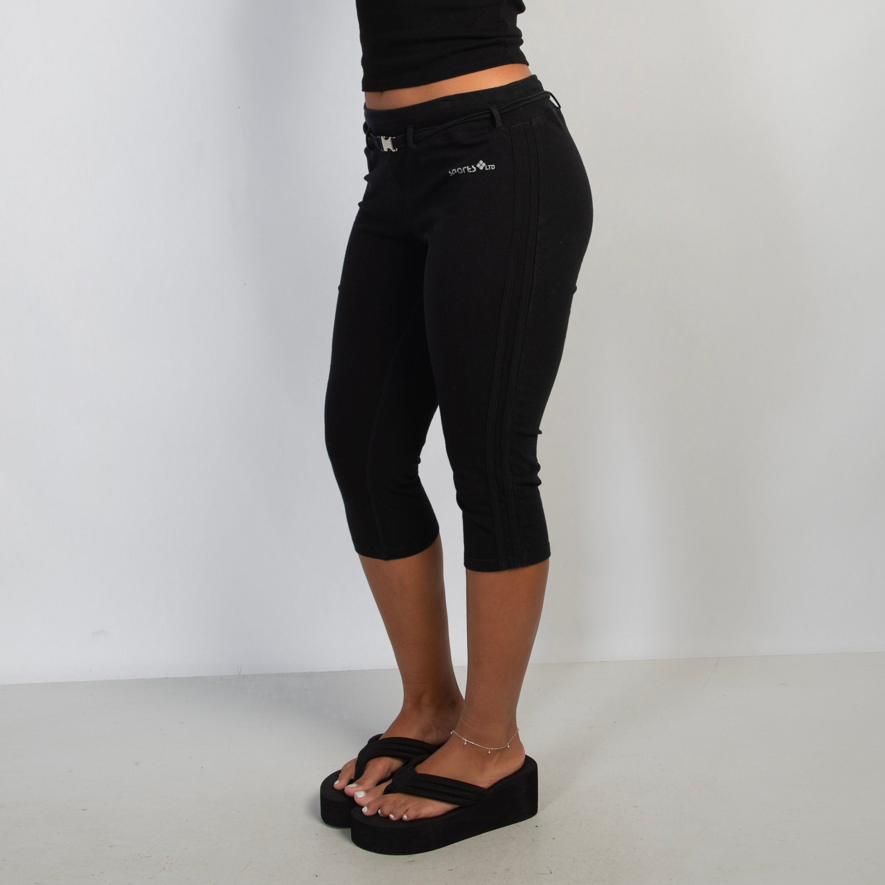 BLACK COTTON CAPRI TIGHTS