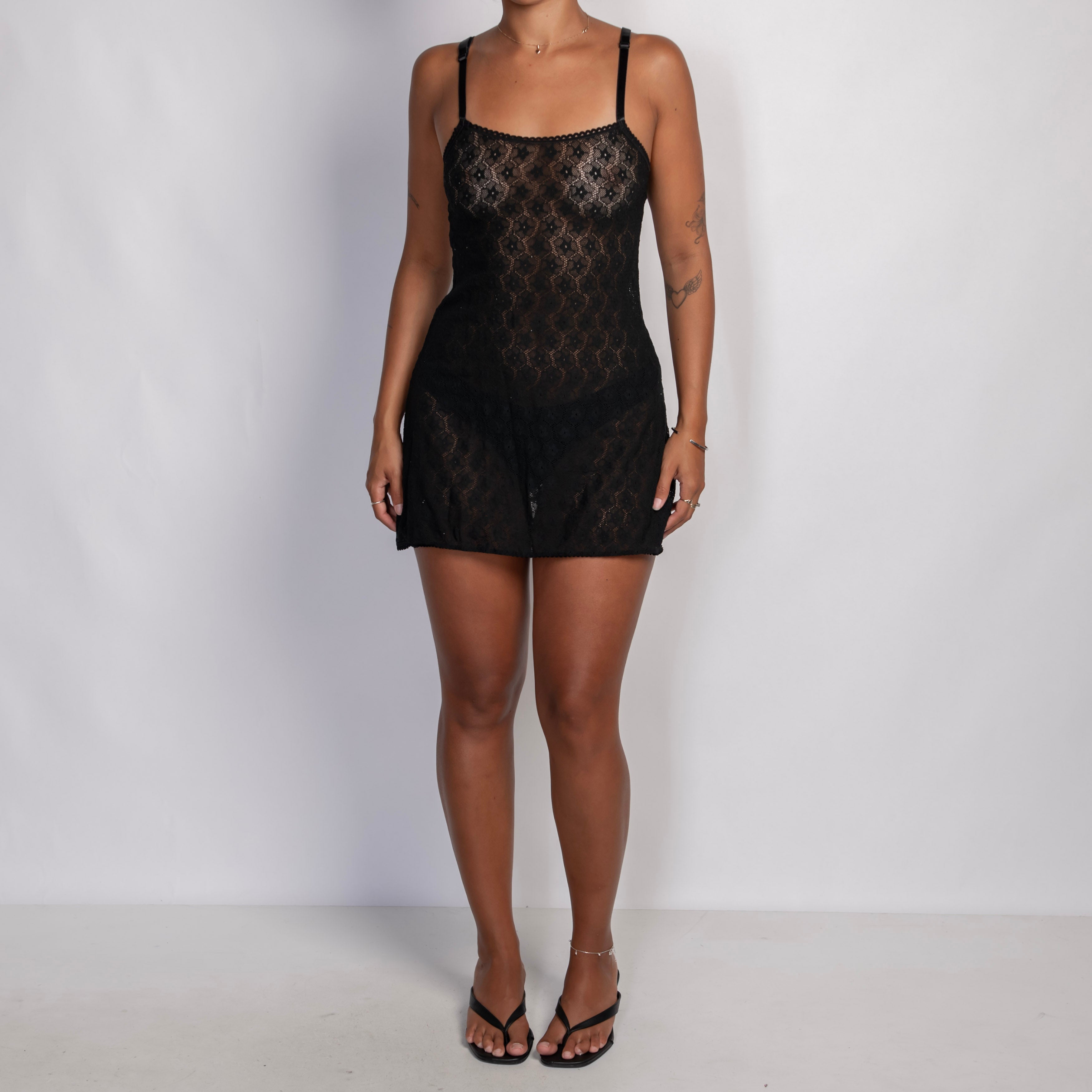 BLACK LACE A LINE DRESS