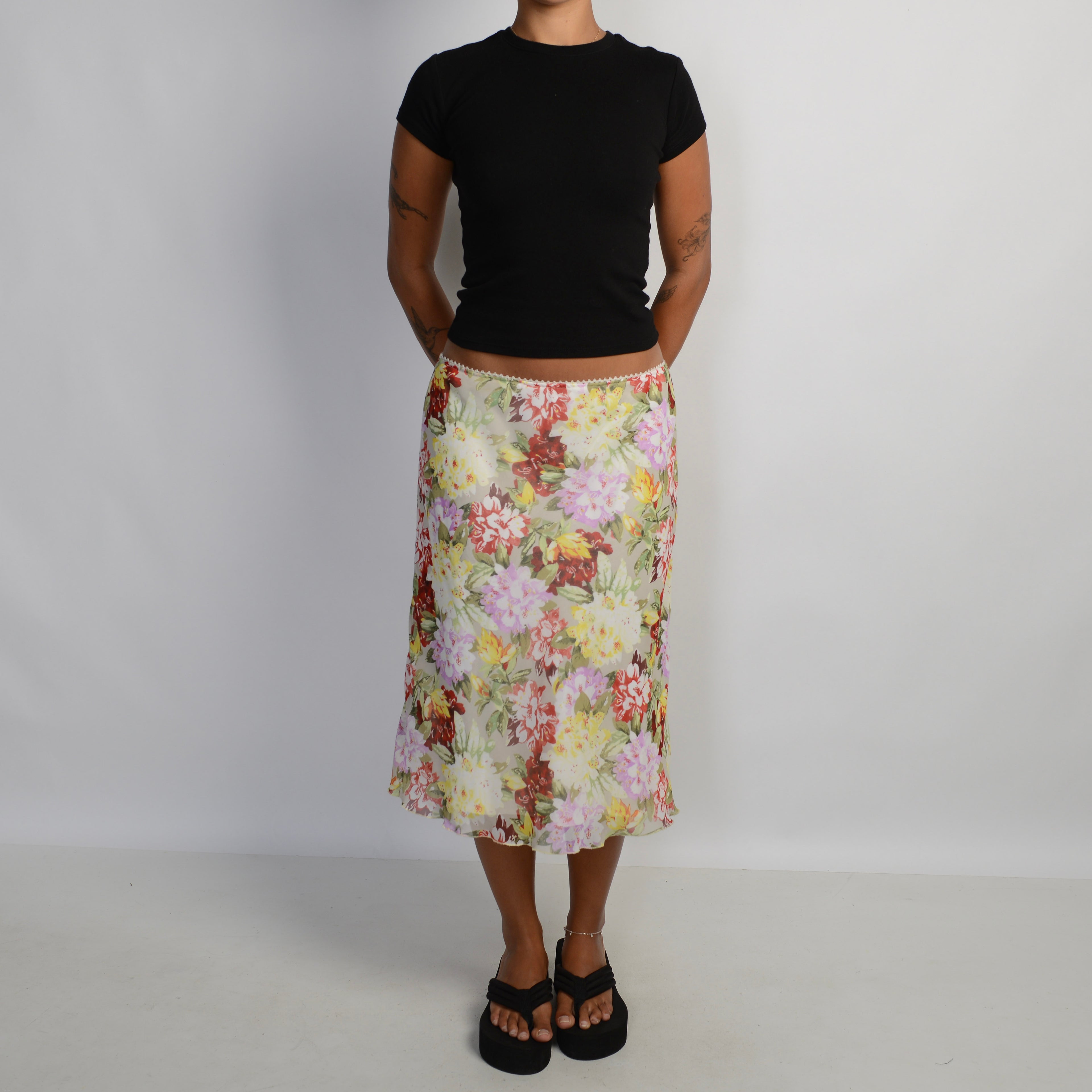 FLORAL MIDI SKIRT