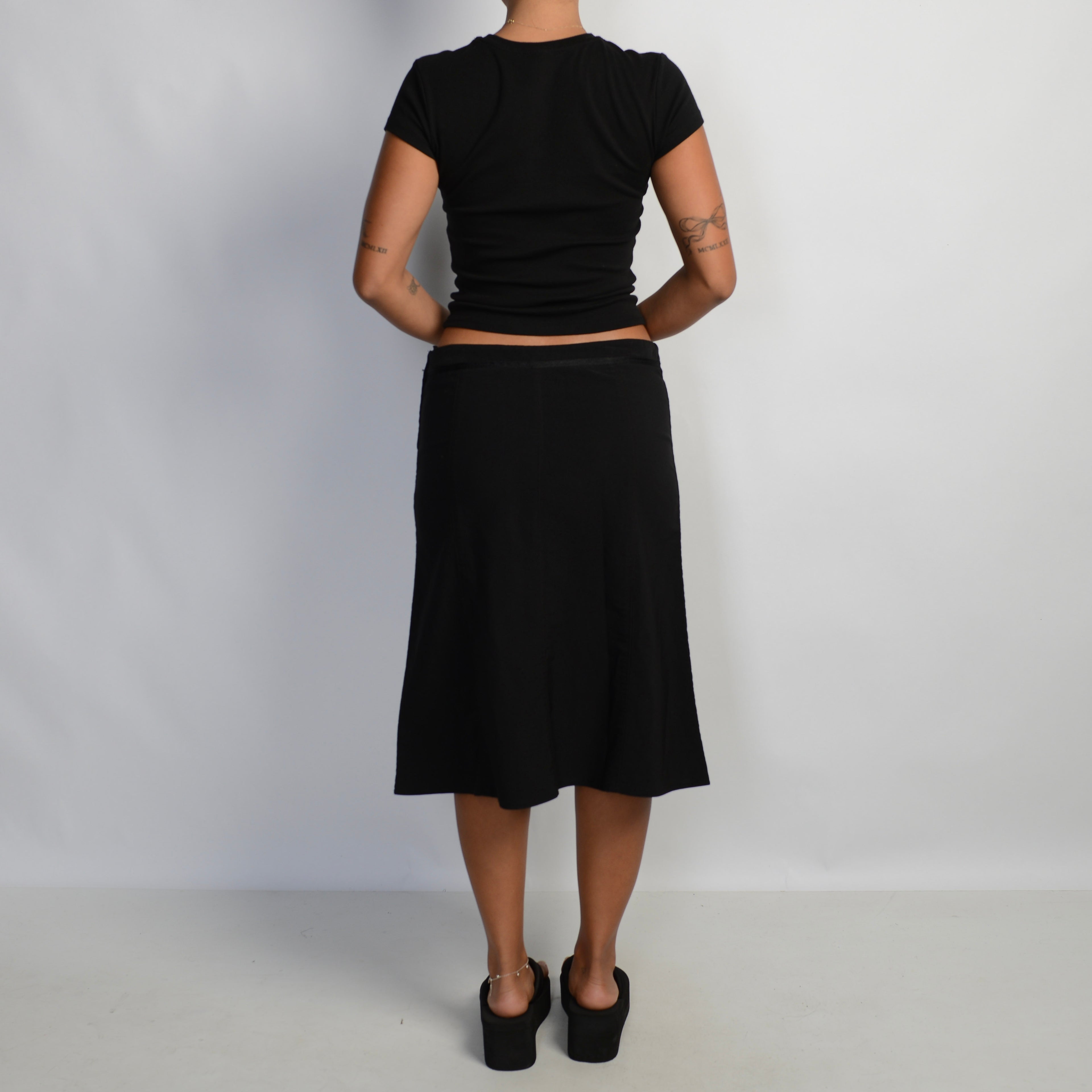 BLACK A LINE MIDI SKIRT
