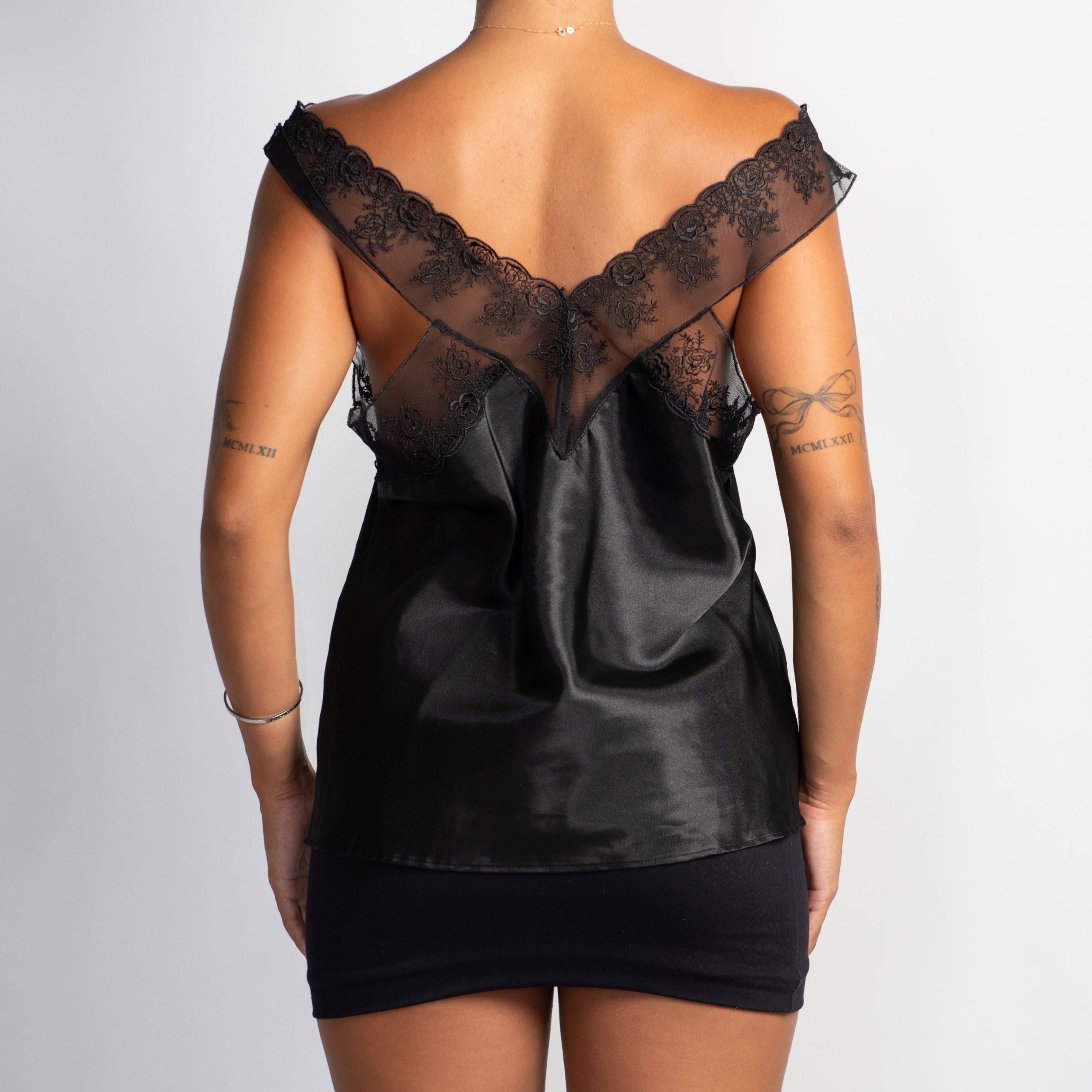 BLACK LACE TRIM CAMISOLE