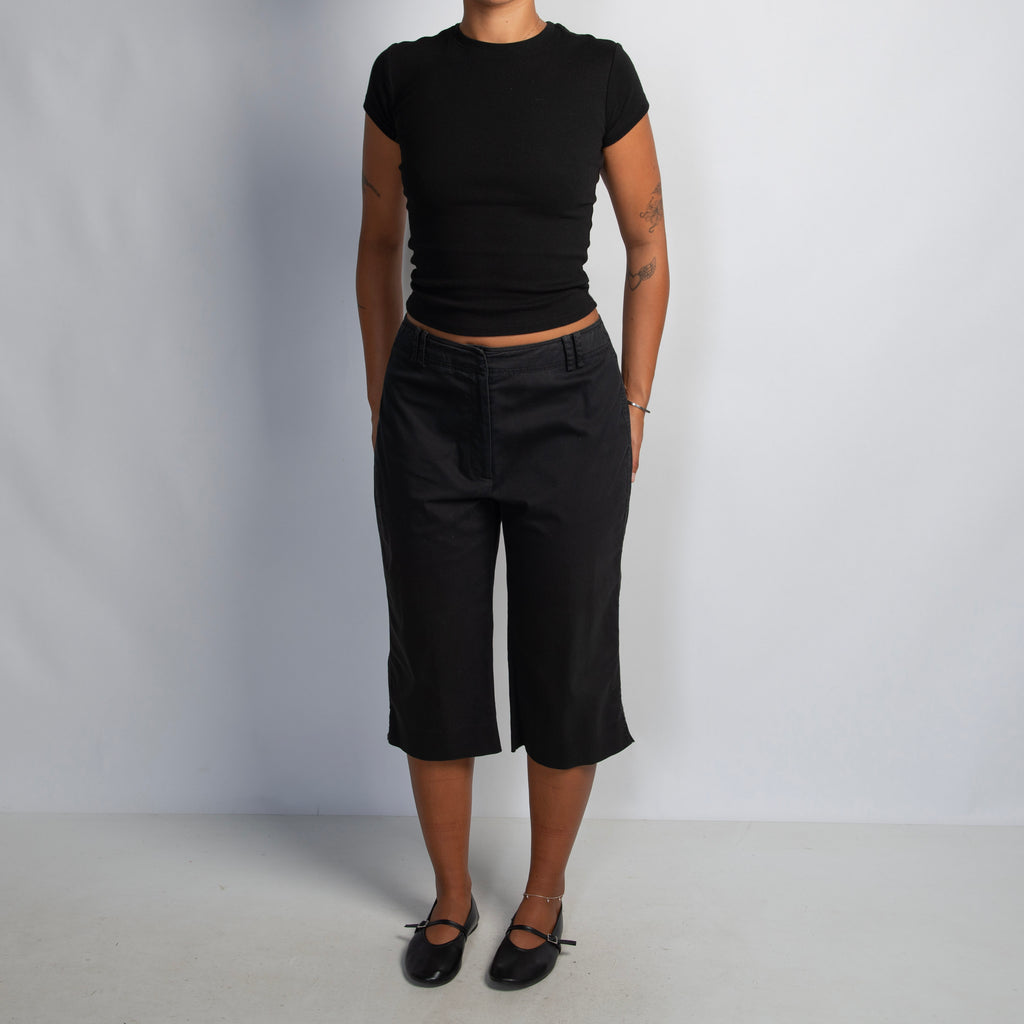 BLACK CROP PANTS