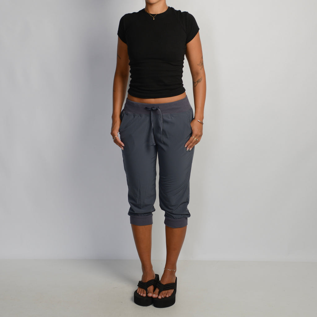 SLATE GREY CROP PANTS