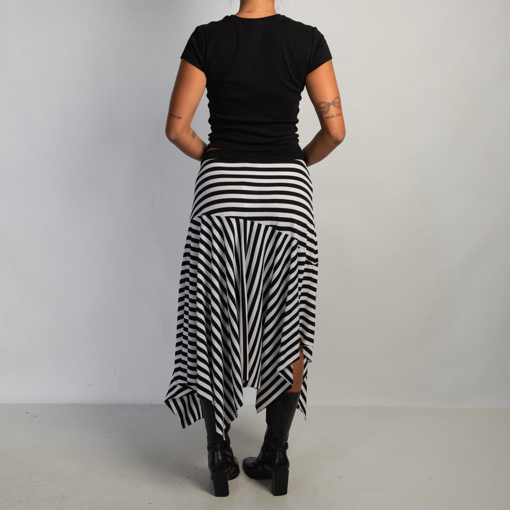 B&W STRIPE MIDI SKIRT