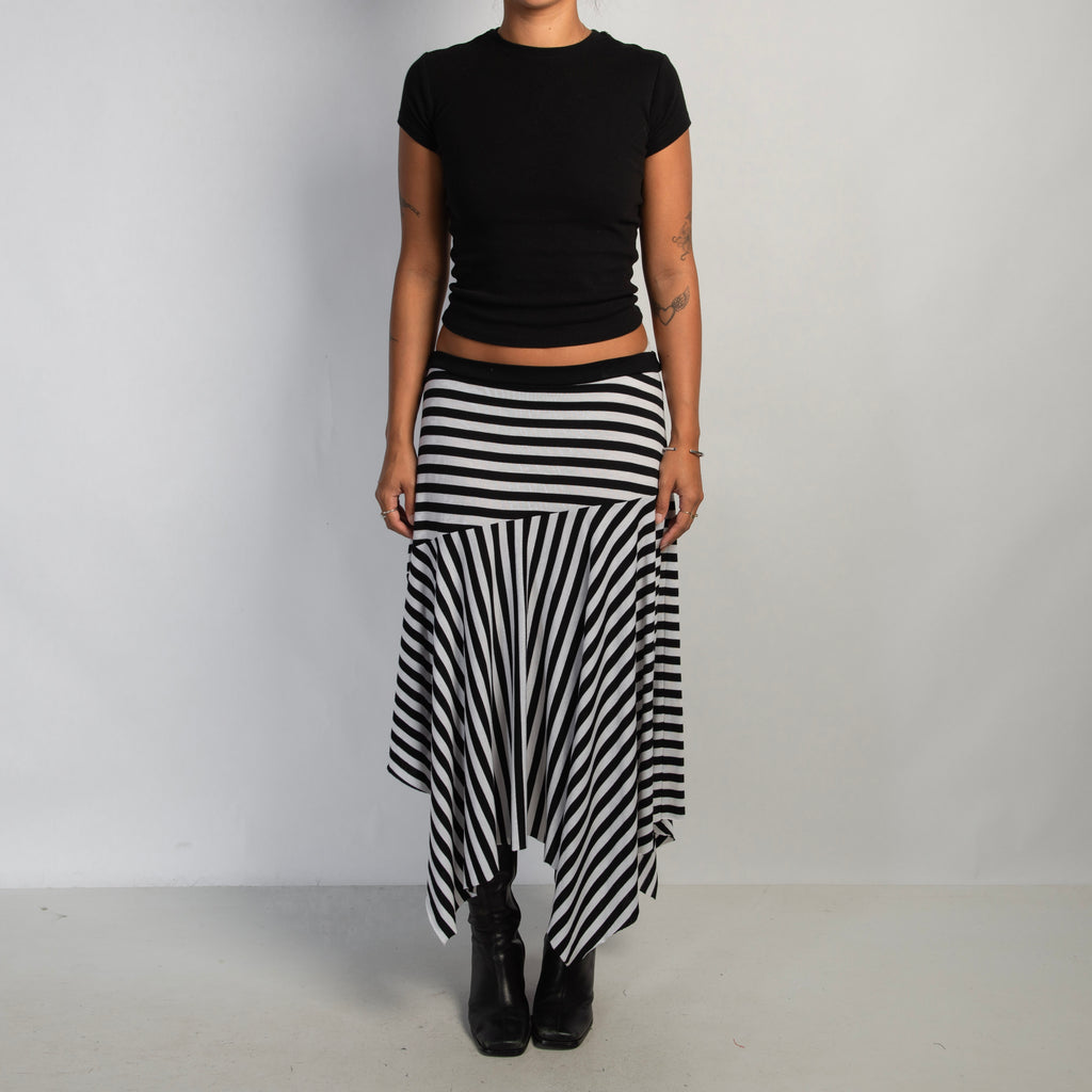 B&W STRIPE MIDI SKIRT