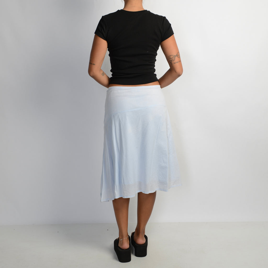 BLUE EMBROIDERED MIDI SKIRT