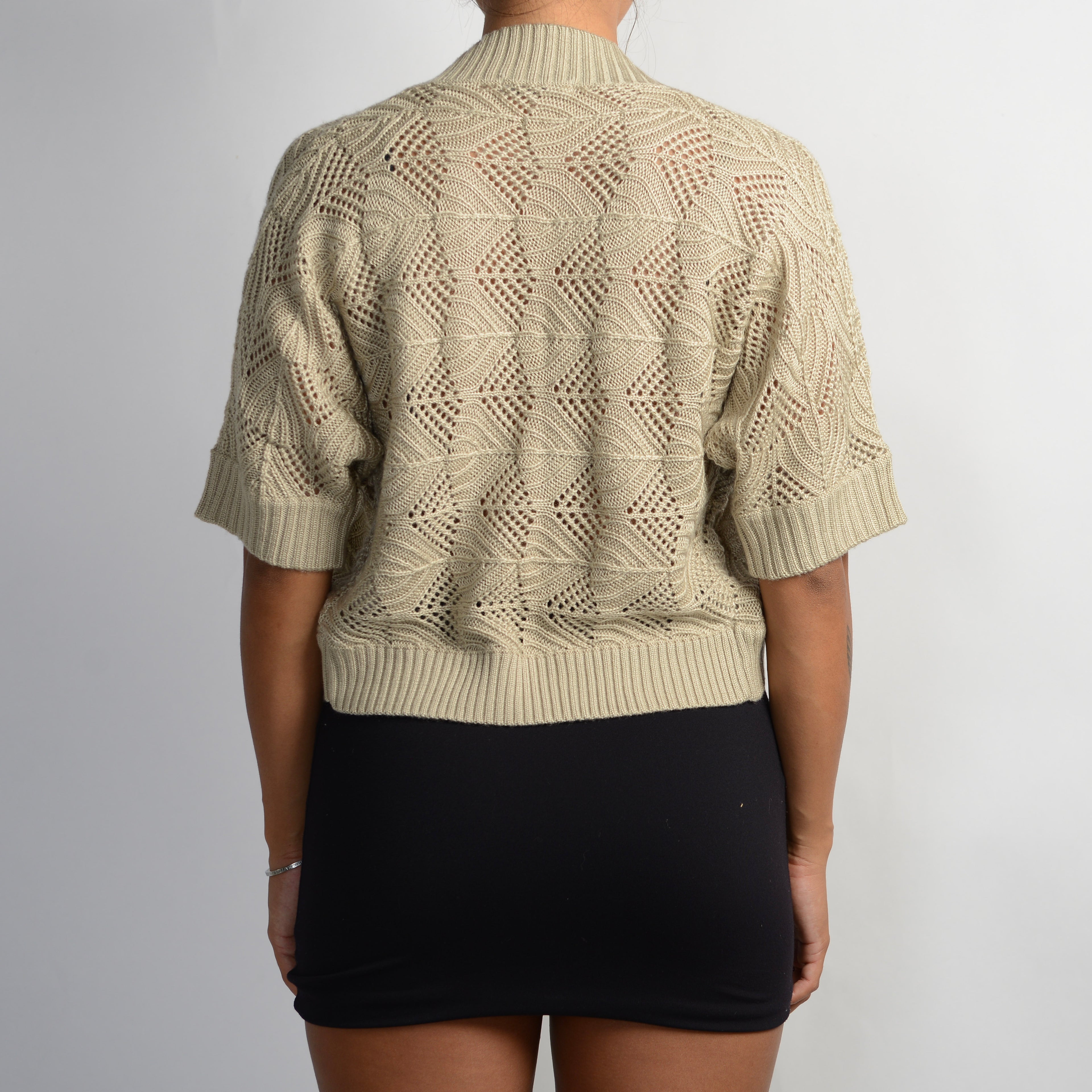 BEIGE CROCHET BOLERO