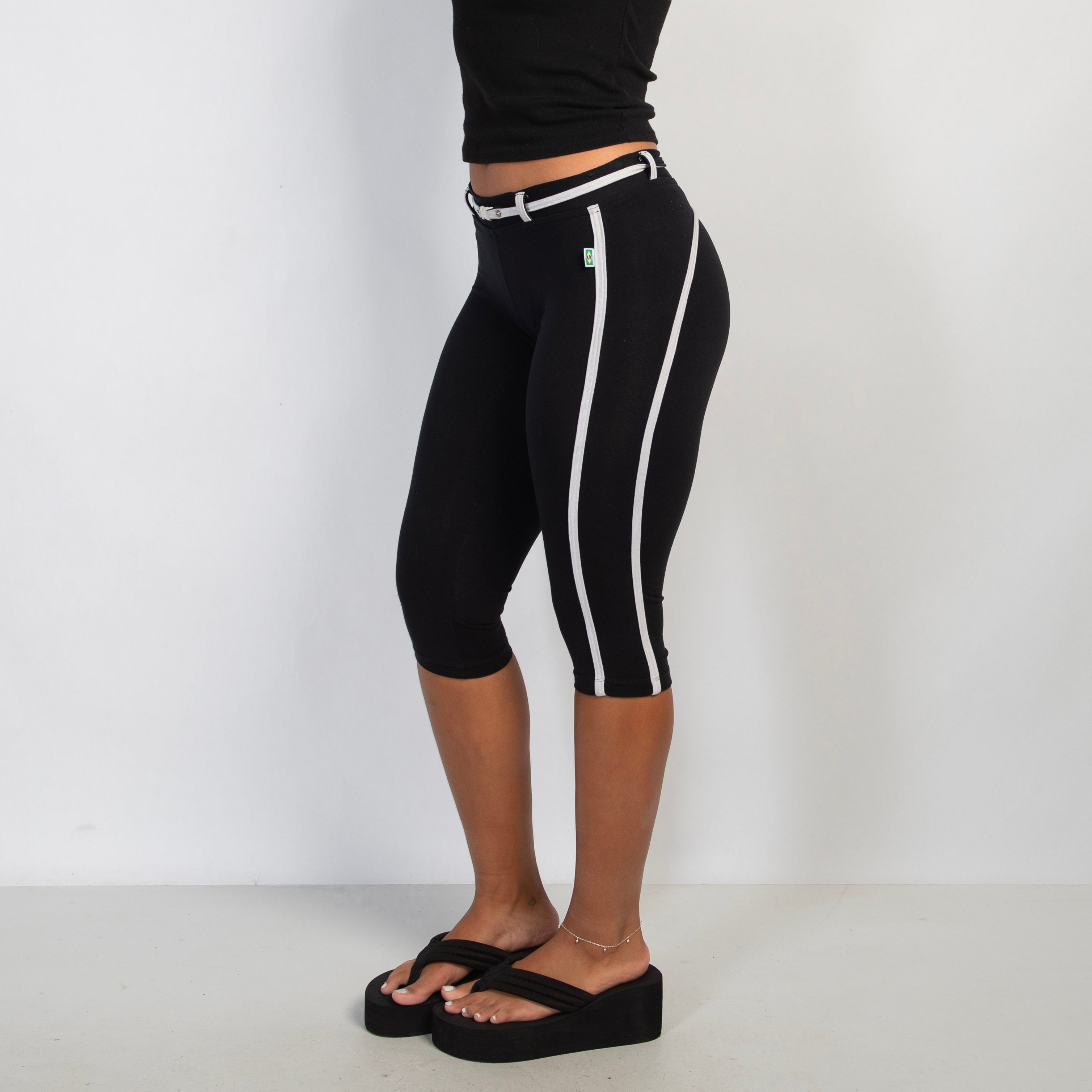 WHITE PIPING CAPRI TIGHTS