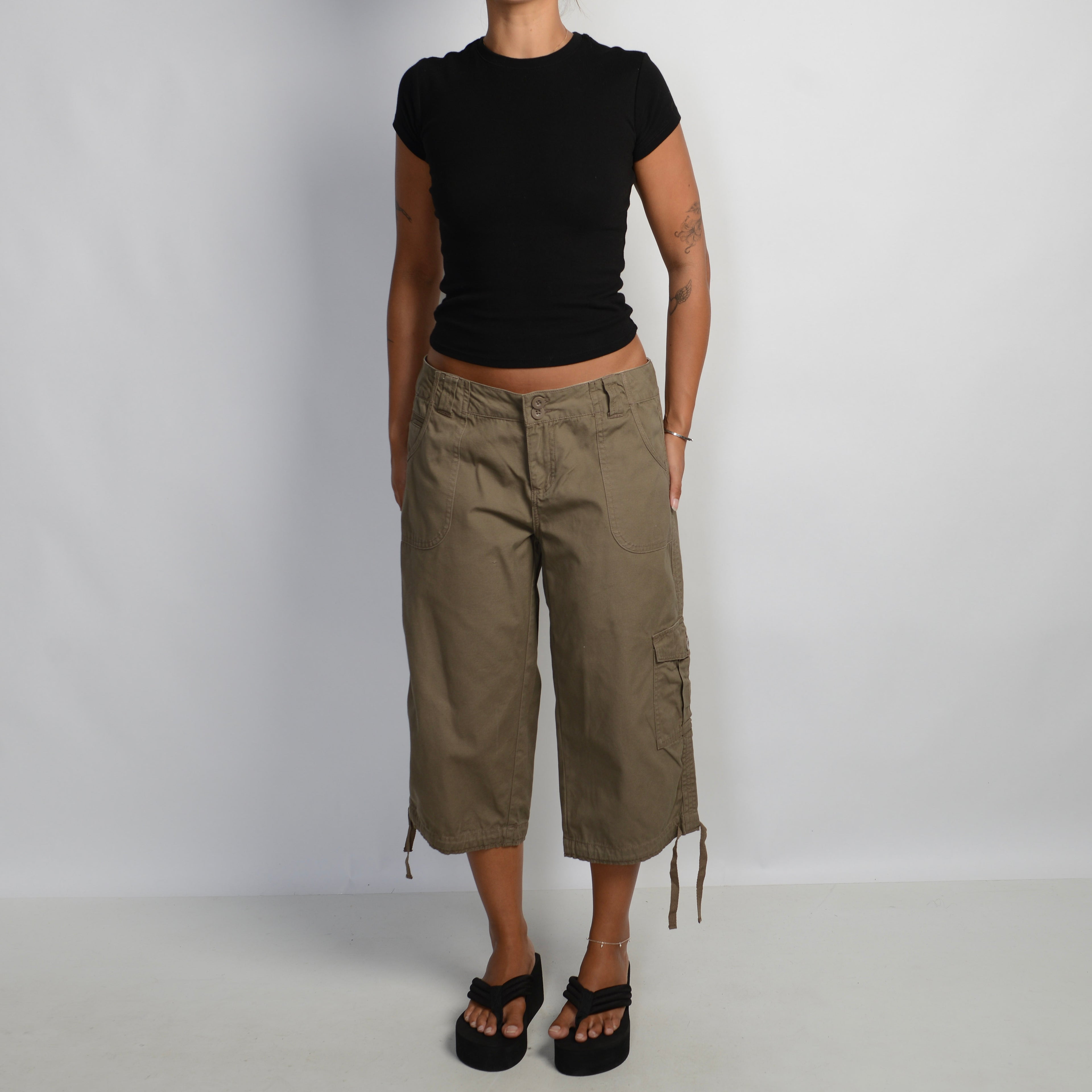BROWN CROP CARGO TROUSERS
