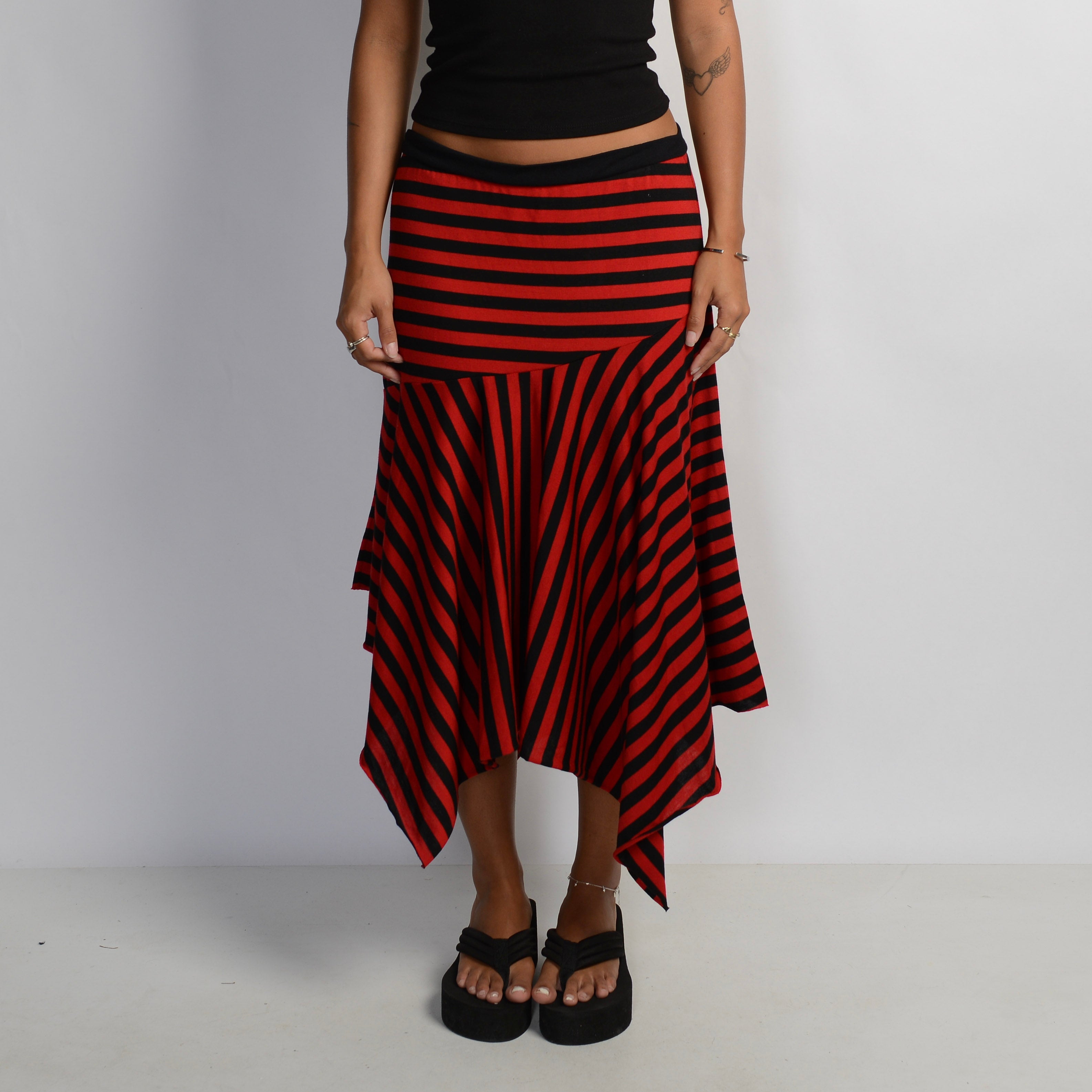 RED ASYMMETRIC STRIPE SKIRT
