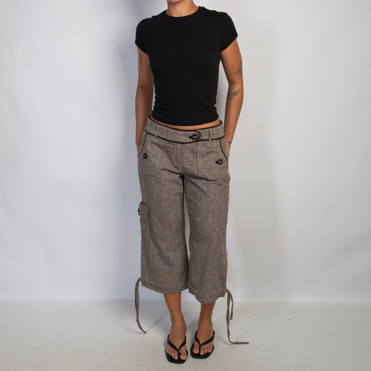 WOOL CAPRI CARGO PANTS