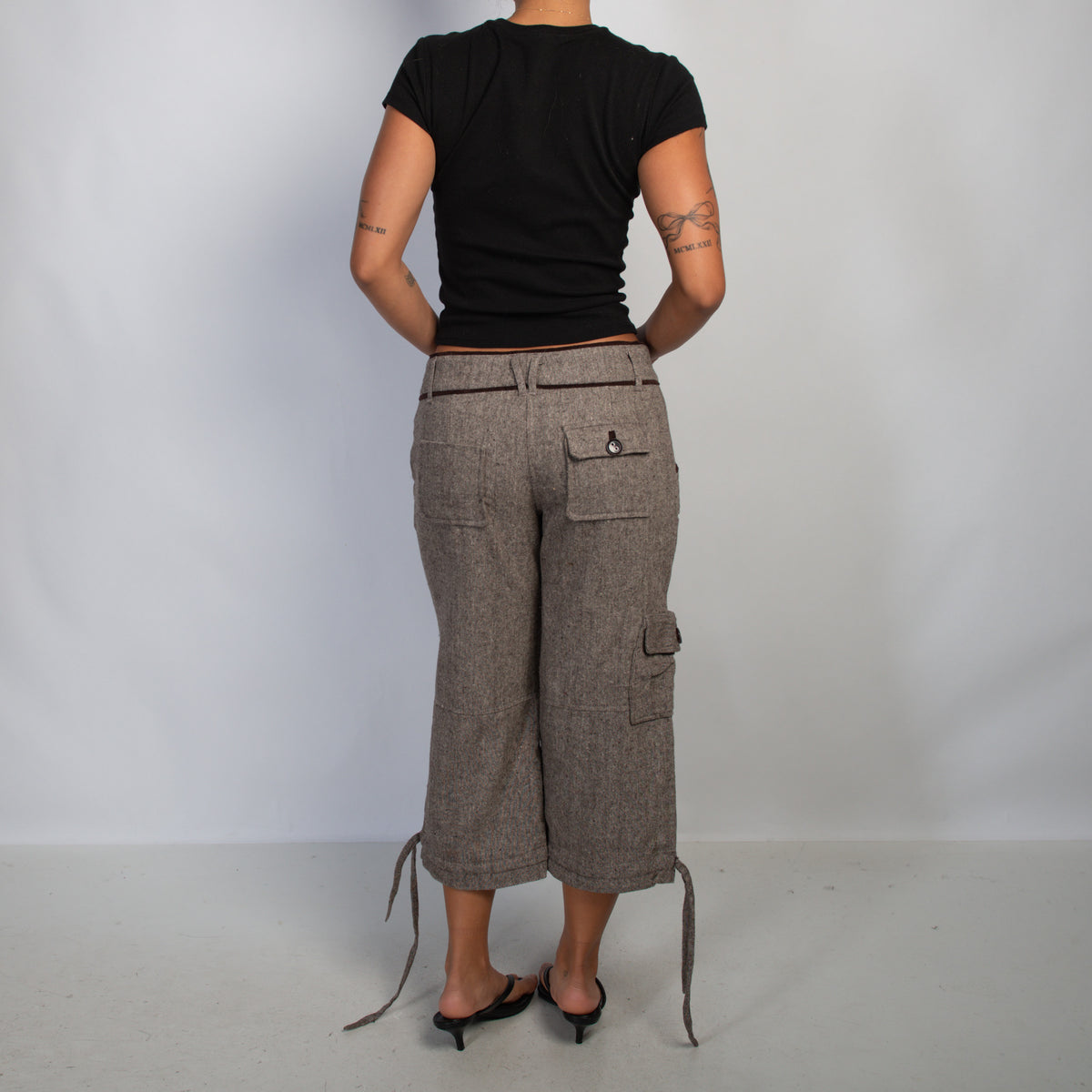 WOOL CAPRI CARGO PANTS