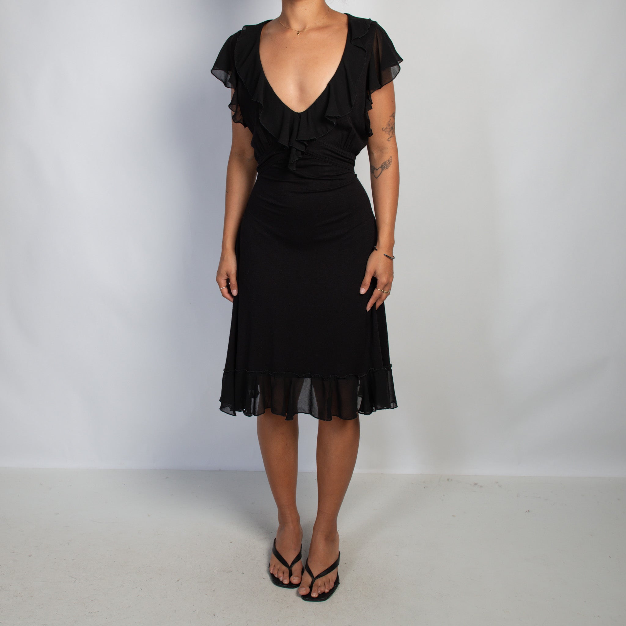 BLACK RUFFLE MIDI DRESS