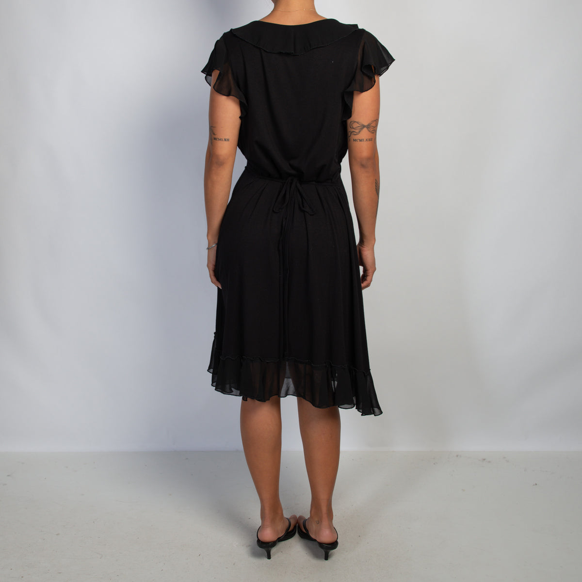 BLACK RUFFLE MIDI DRESS