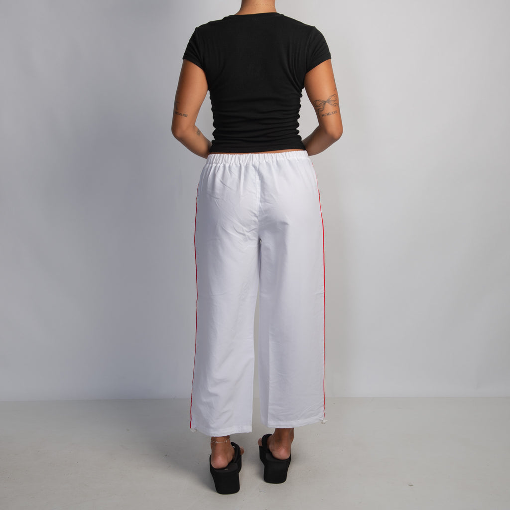 WHITE PARACHUTE PANTS