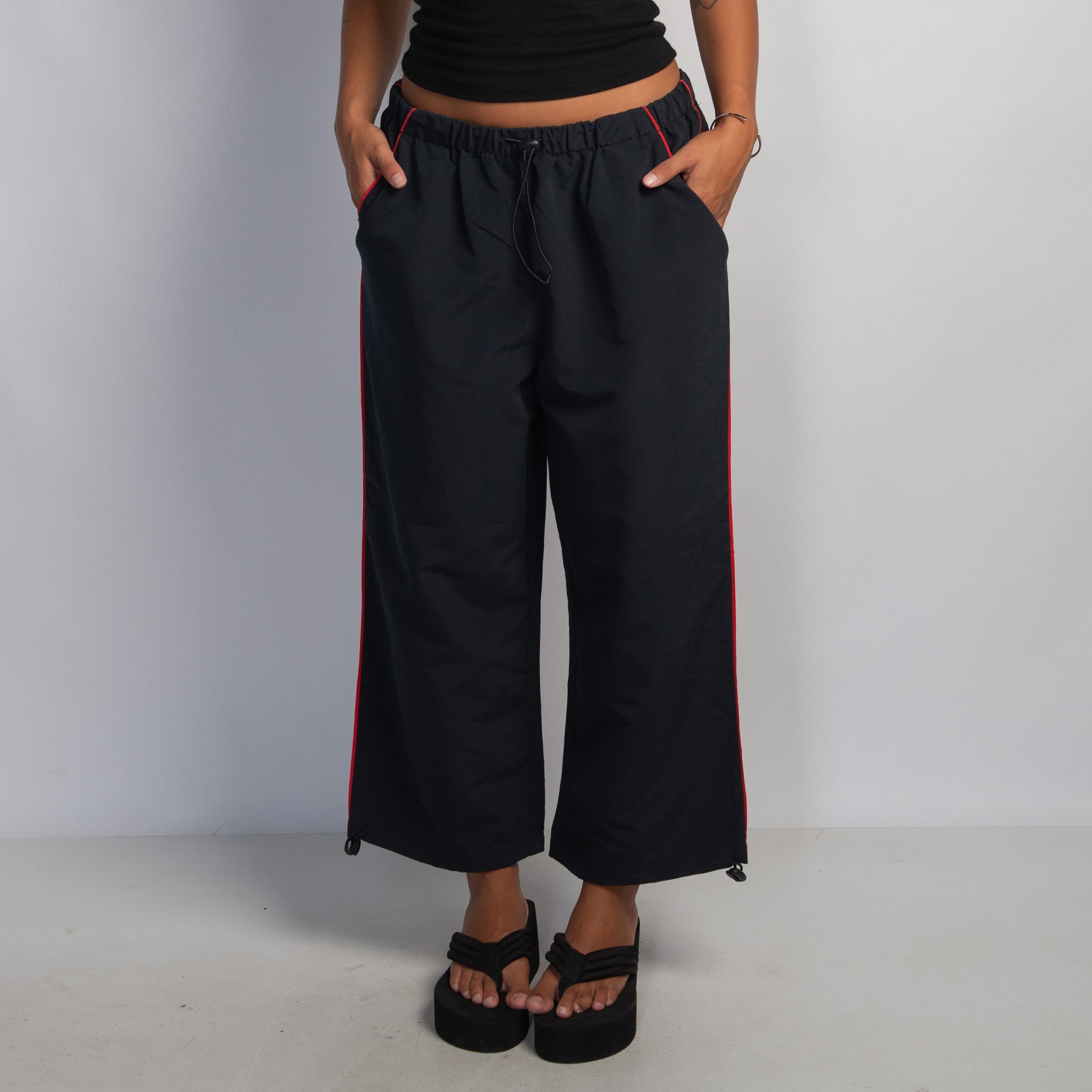 DEEP NAVY PARACHUTE PANTS