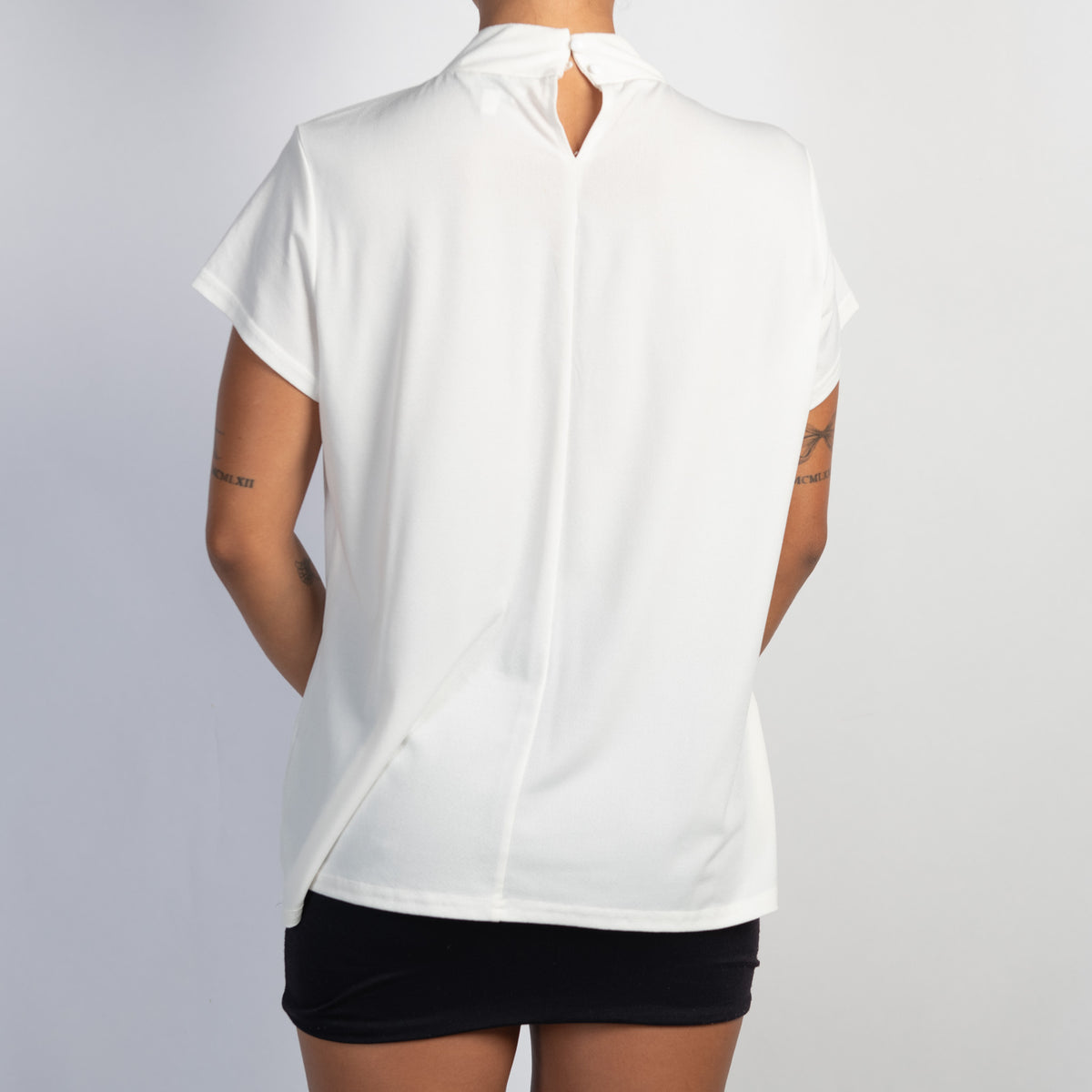 WHITE CUT OUT BLOUSE