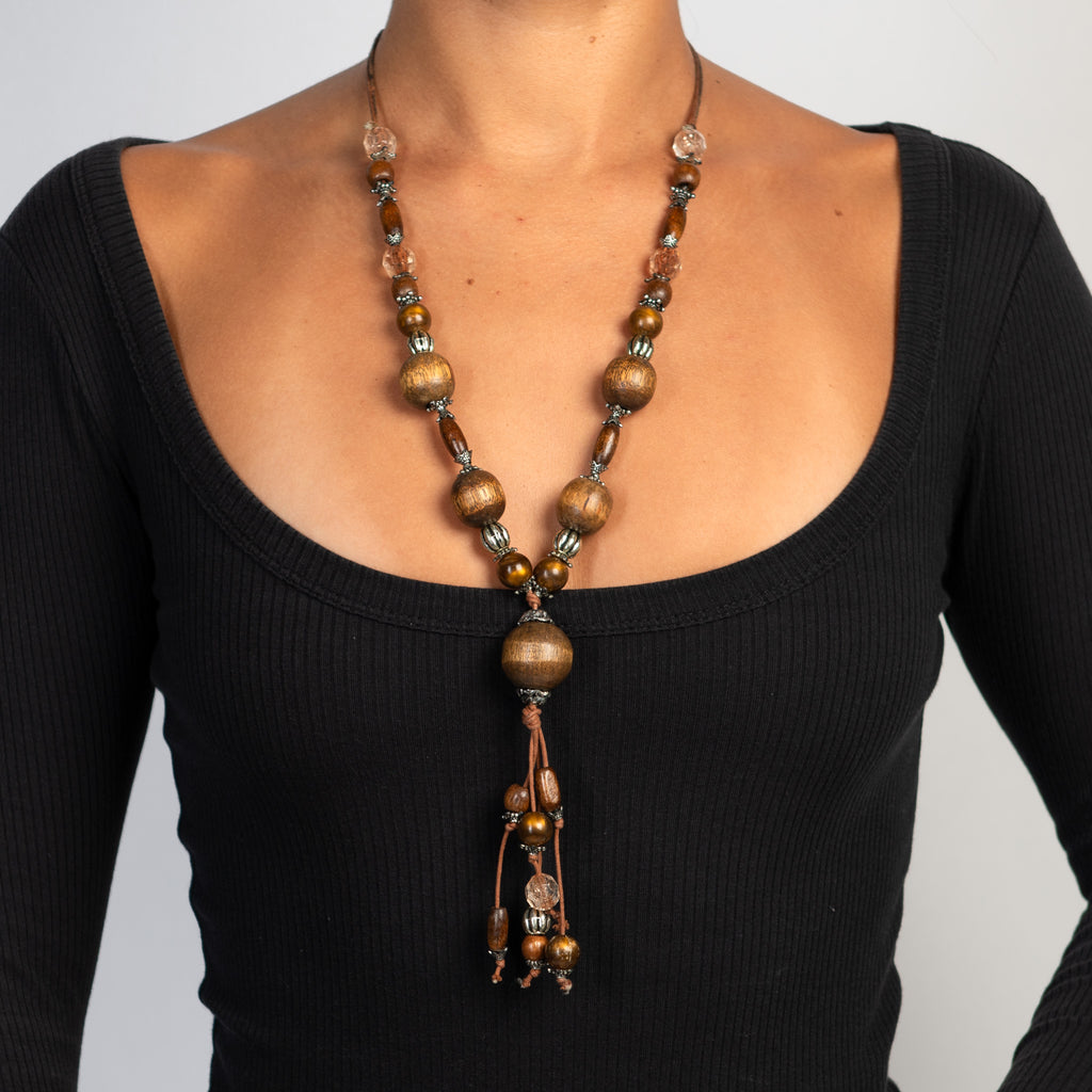 WOODEN BEADED NECKLACE
