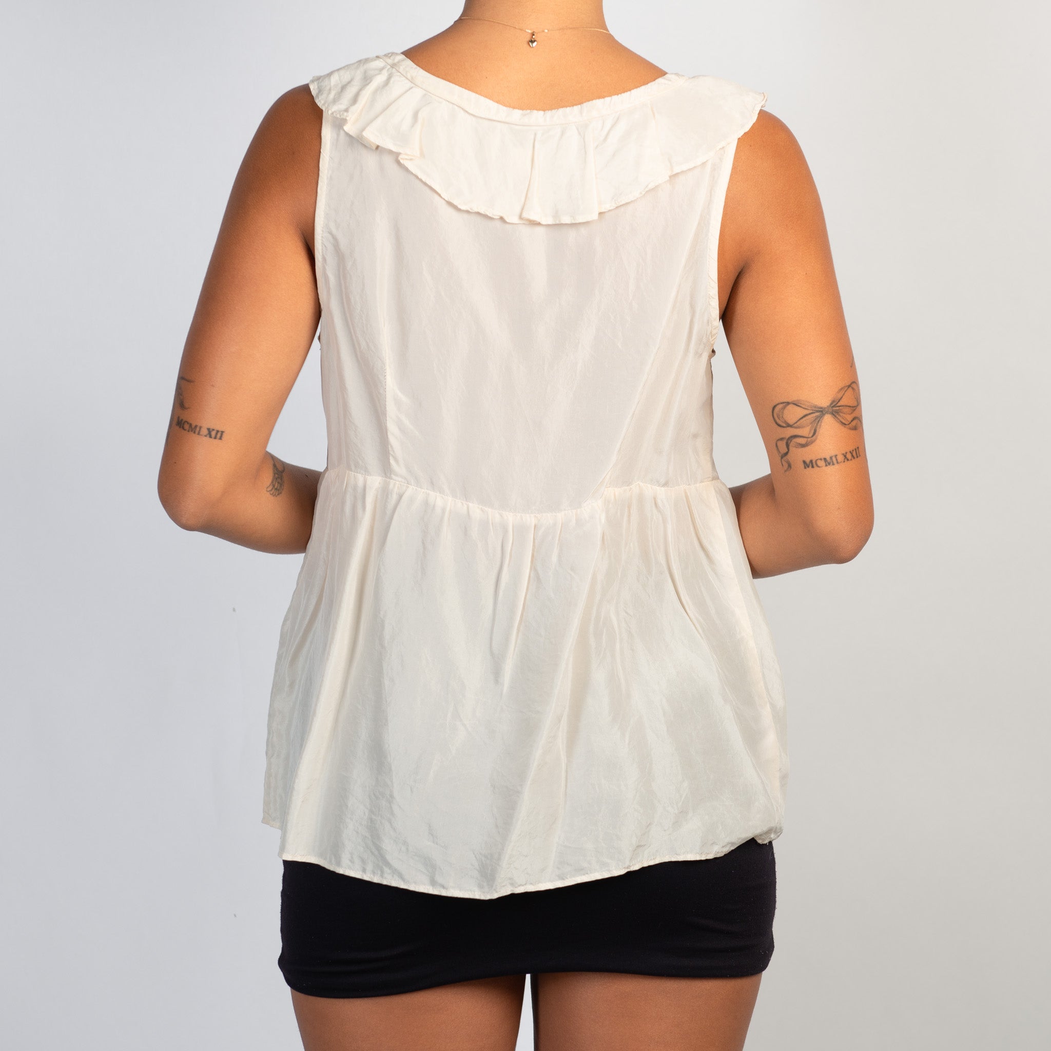 CREAM RUFFLE SILK TOP