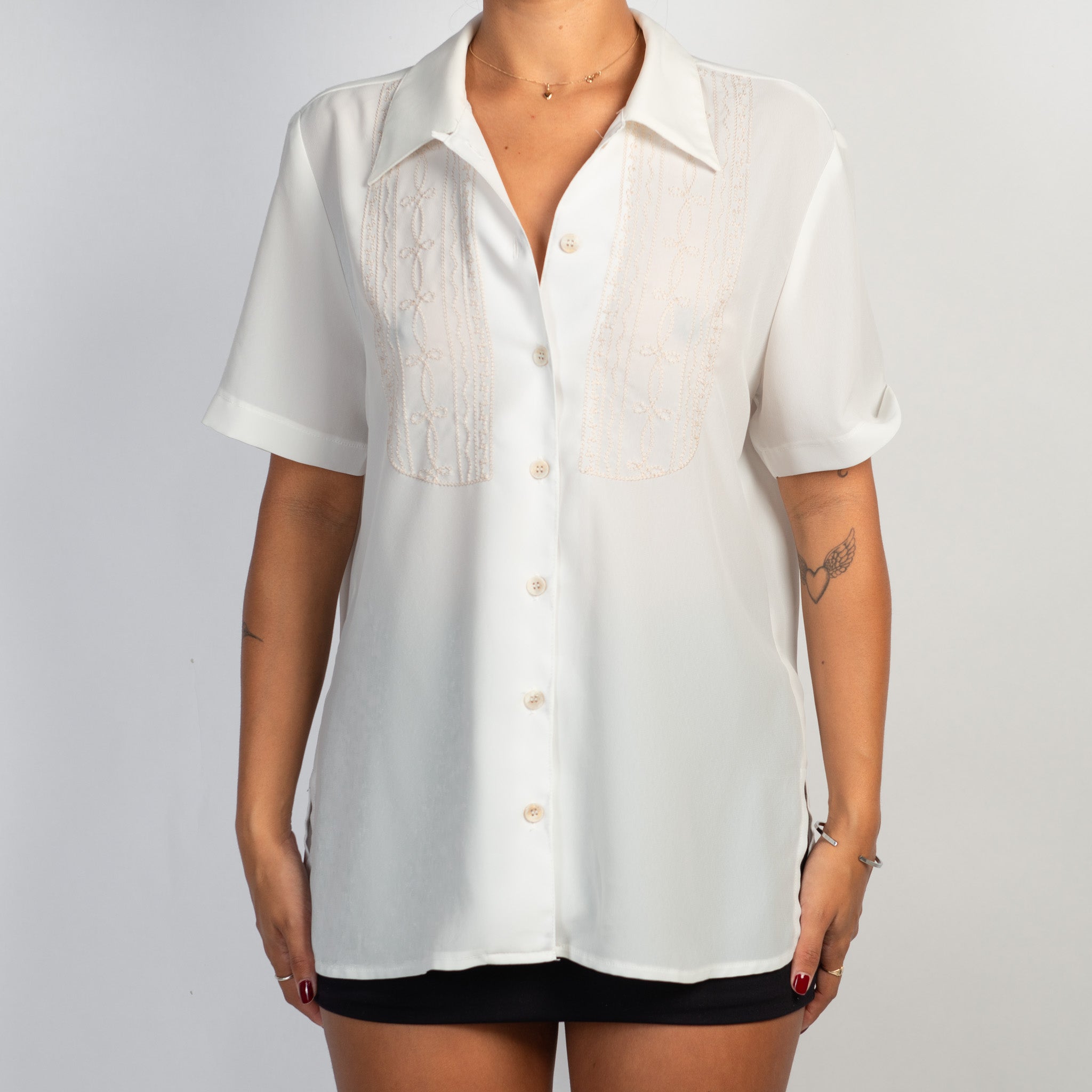 WHITE BOXY BLOUSE