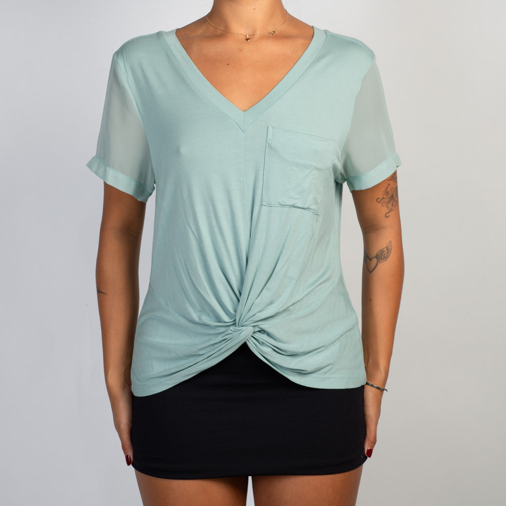 TWIST FRONT TEE