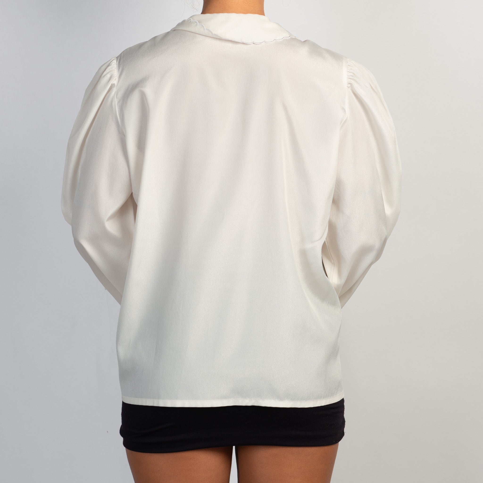 OFF WHITE PINTUCK BLOUSE