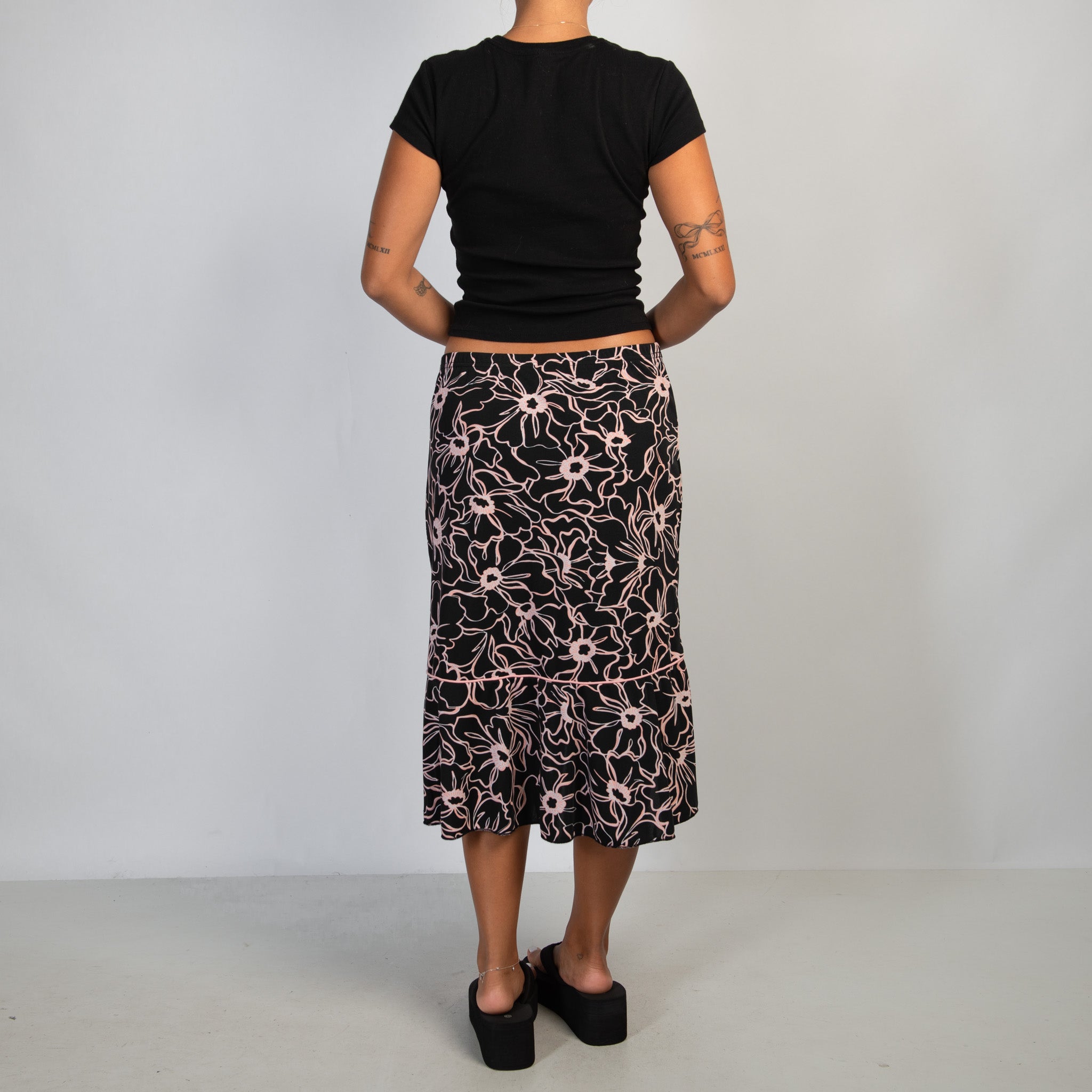 FLORAL MIDI SKIRT