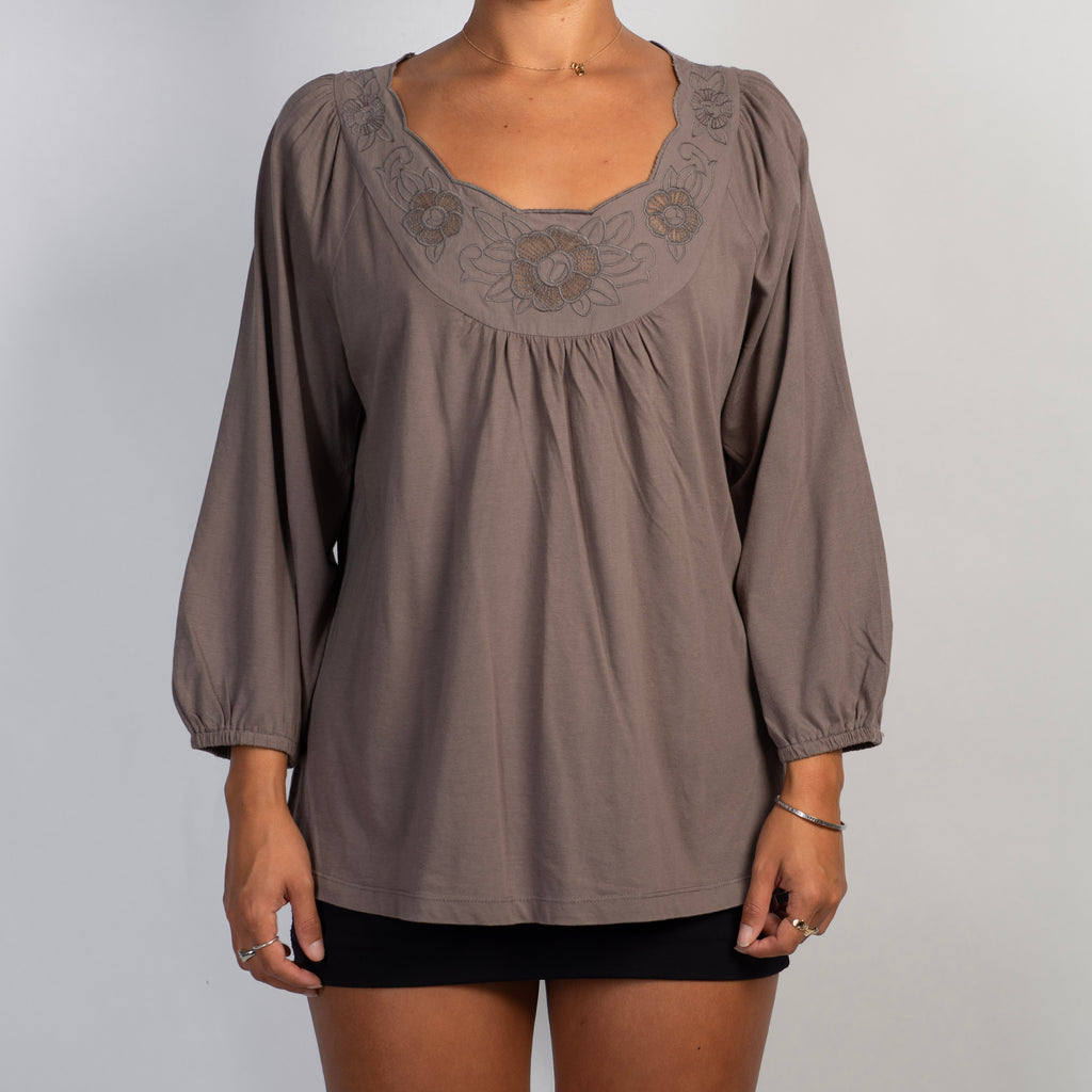 GREY PUFF SLEEVE TOP
