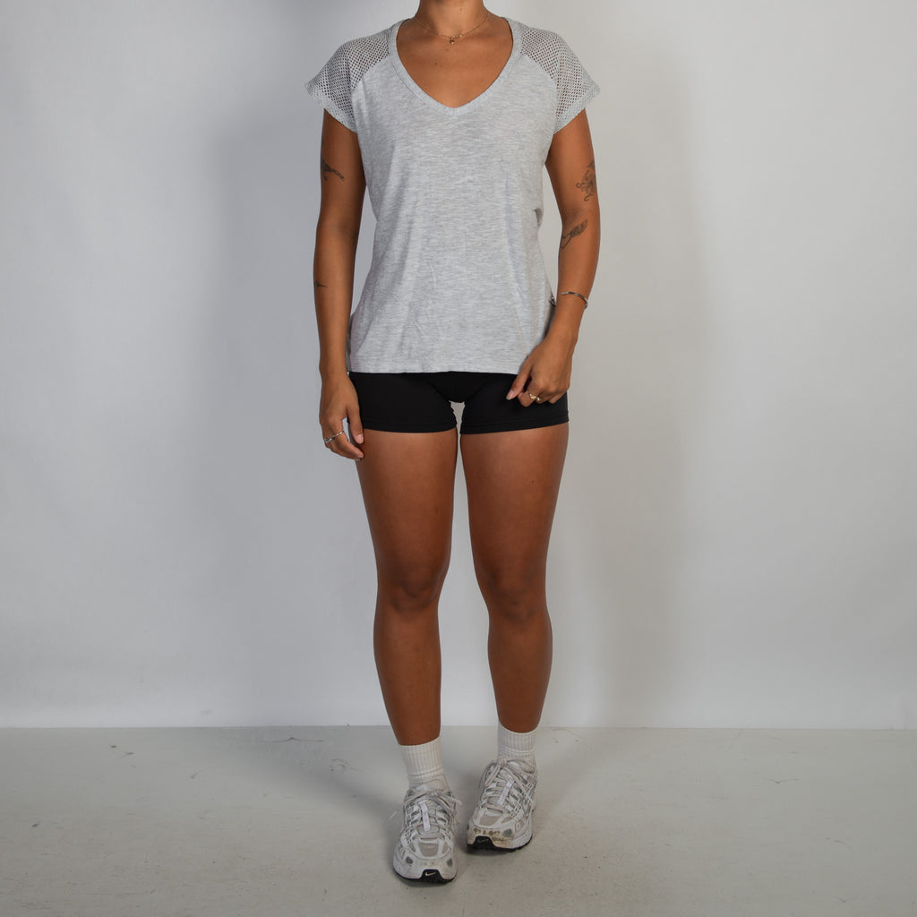 GREY CUT OUT TEE