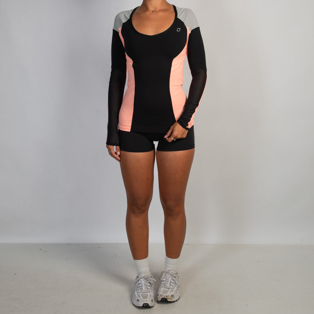 PANEL LONG SLEEVE TOP