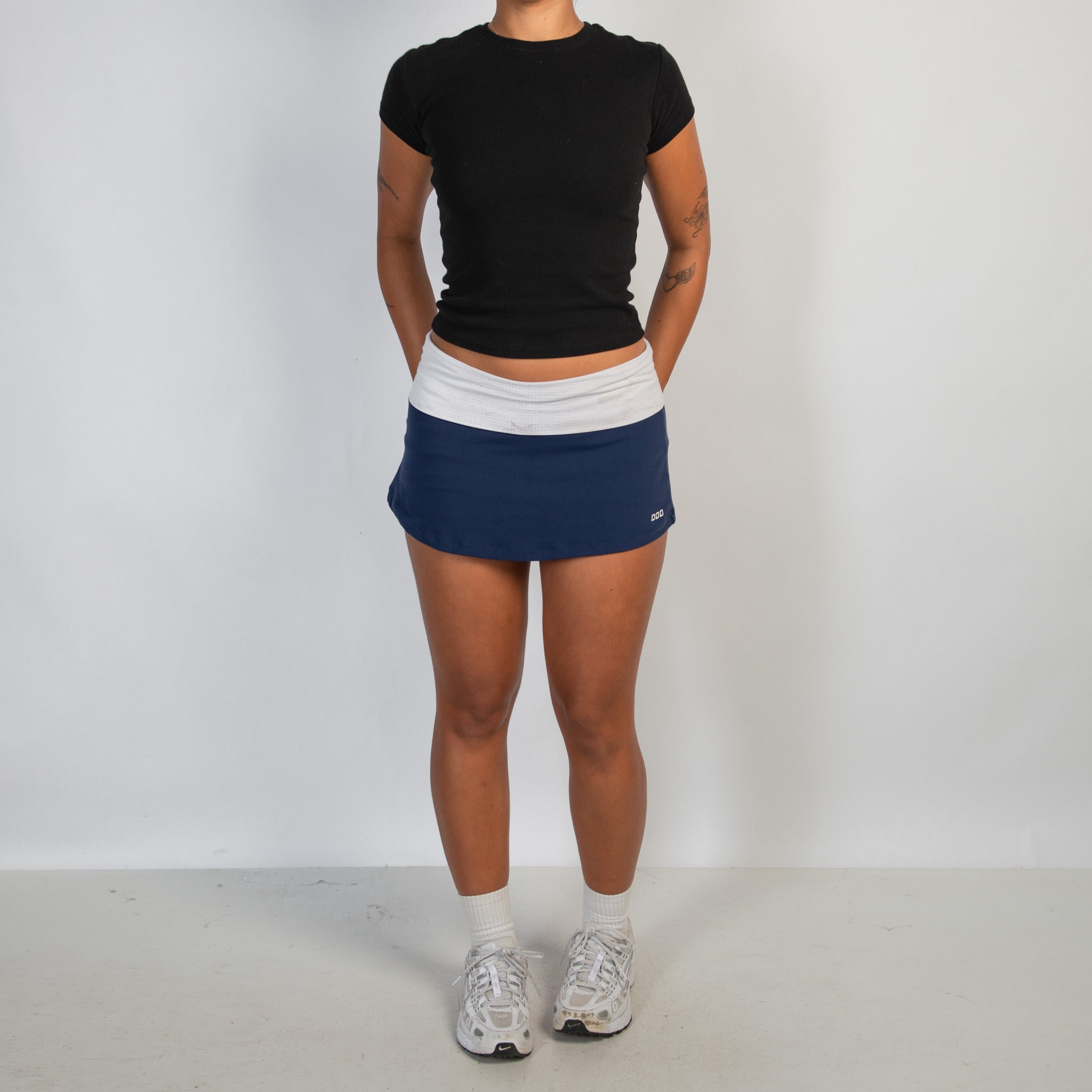NAVY FOLD OVER SKORT
