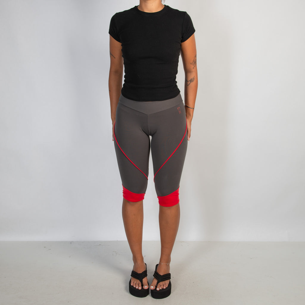 KHAKI CAPRI TIGHTS