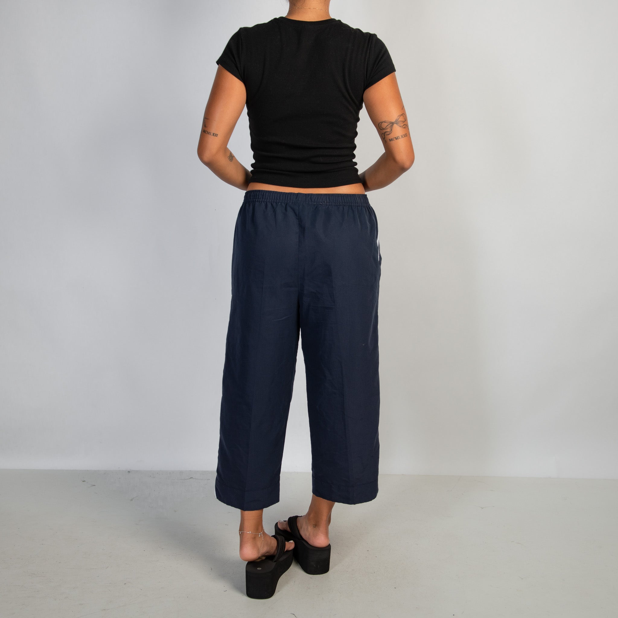 NAVY CROP TRACKPANTS