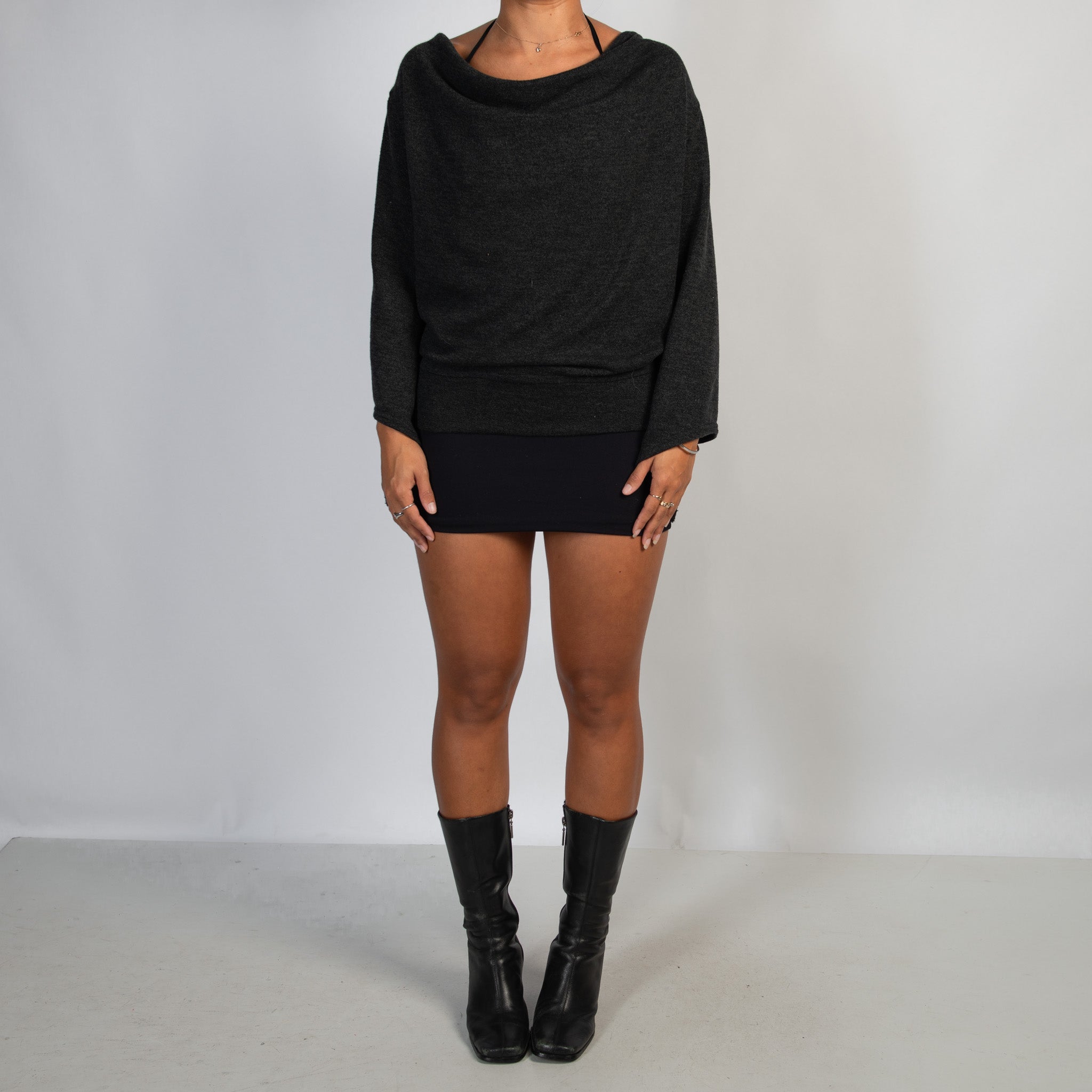 CHARCOAL LAYERED TOP