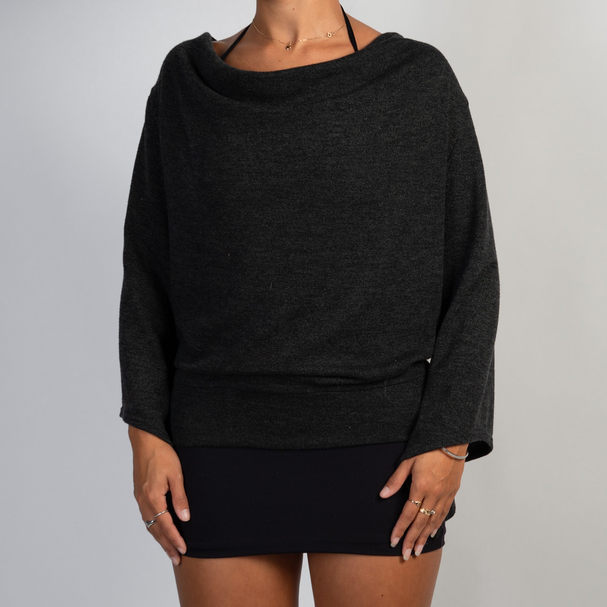CHARCOAL LAYERED TOP