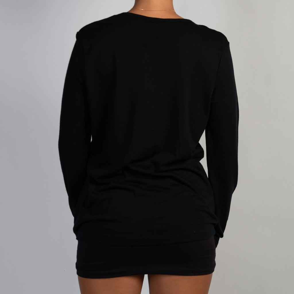 BLACK WOOL LONG SLEEVE TOP