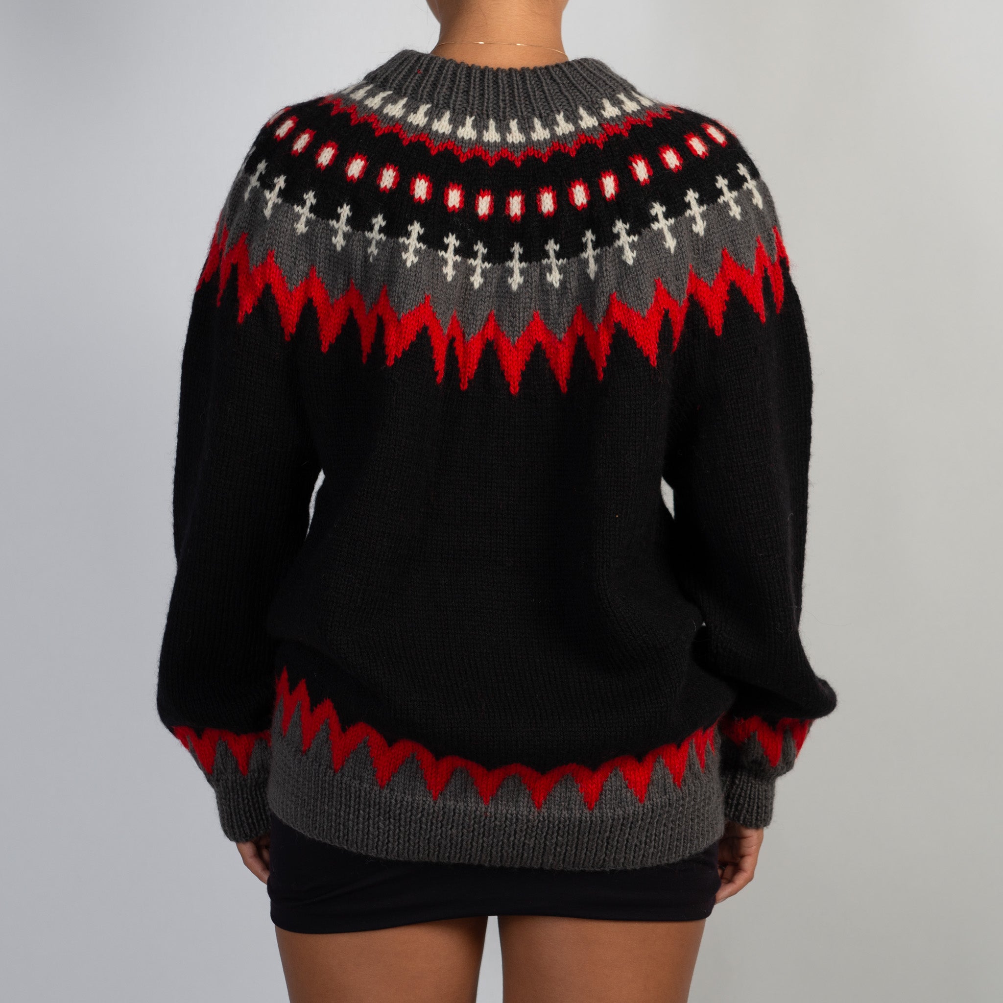 WOOL BLEND KNIT SWEATER