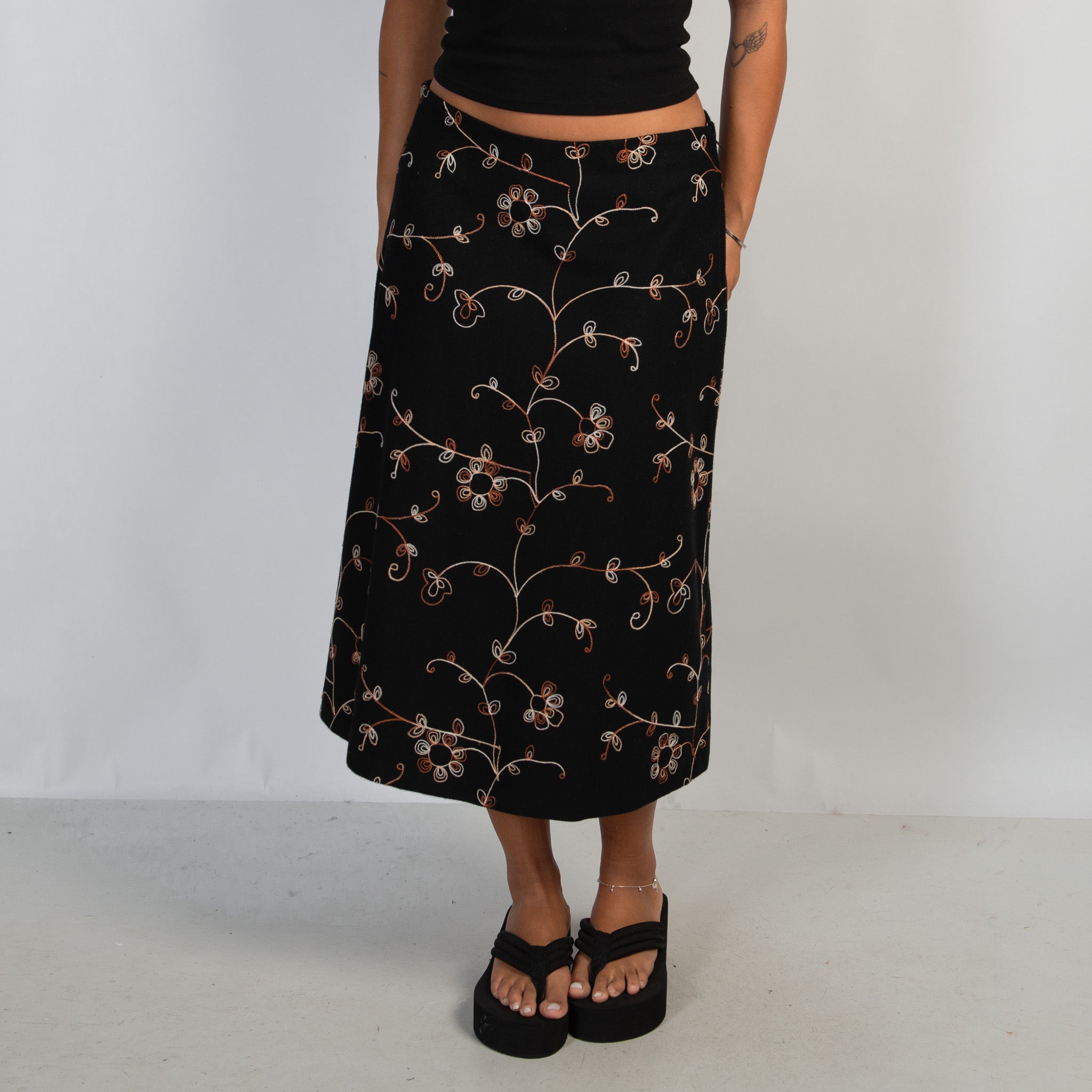 EMBROIDERED FELT SKIRT