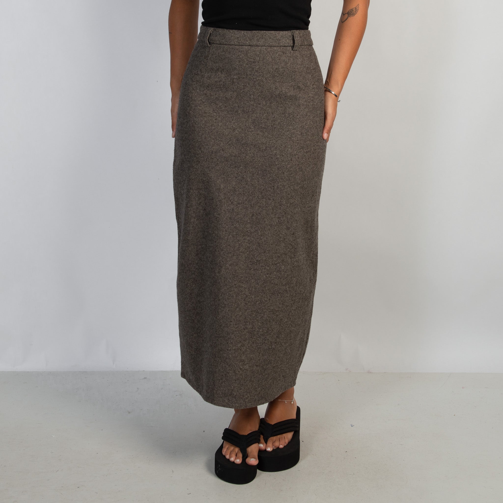 GREIGE FELT LONGLINE SKIRT